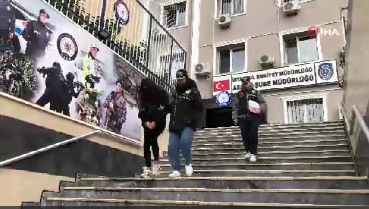 7 Yaşındaki Kızıyla Hırsızlığa Gitti 2 Milyonluk Ziynet Vurgunu-1