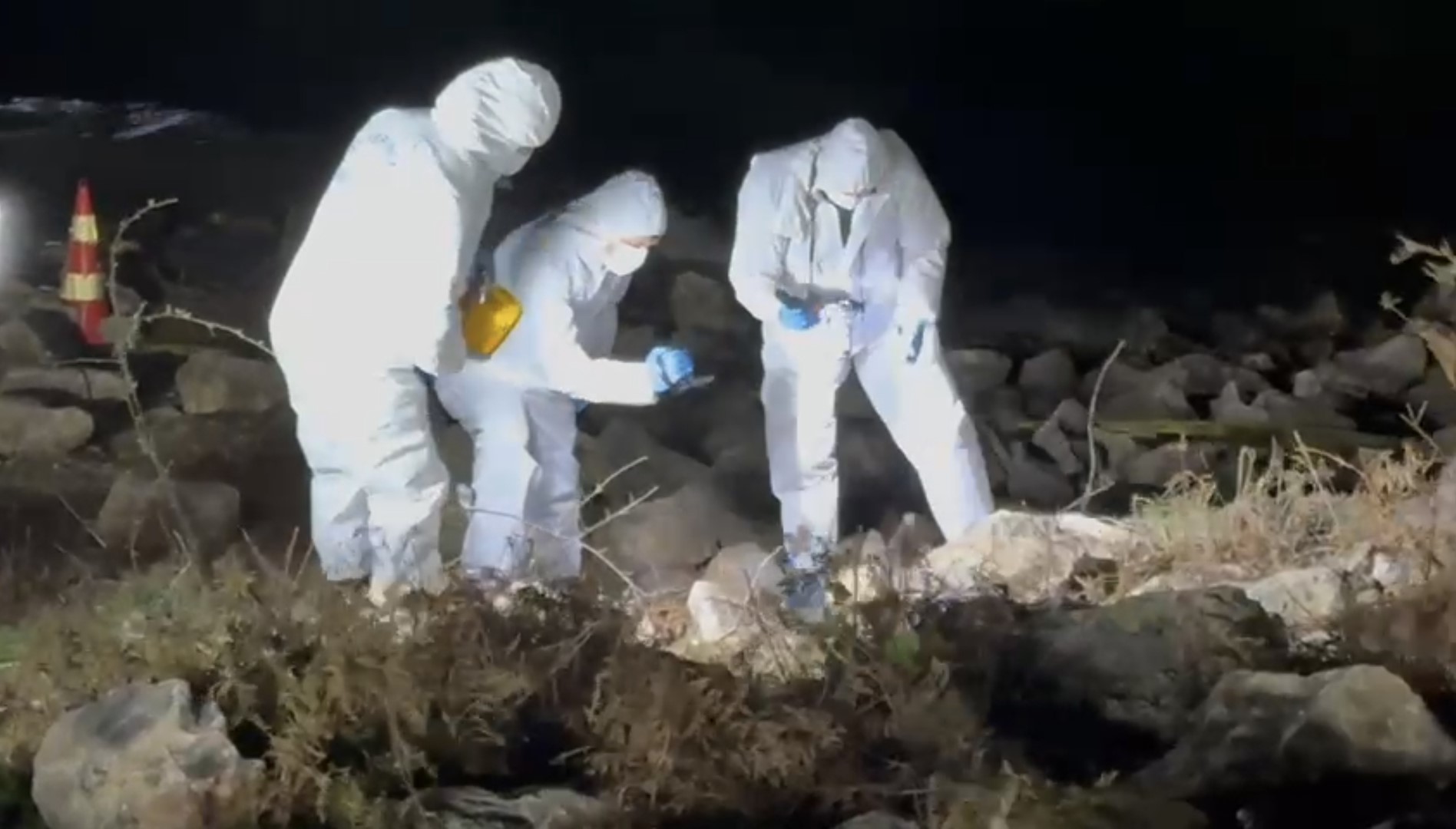 8 Gün Sonra Acı Son Kayıp Kadın Aracıyla Birlikte Gölette Bulundu (3)