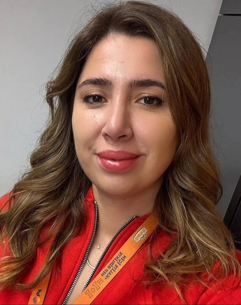 8 Gündür Kayıptı, Gölette Otomobilinin Içinde Ölü Bulundu! Elif Kumal’ın Ölüm Nedeni Belli Oldu (2)