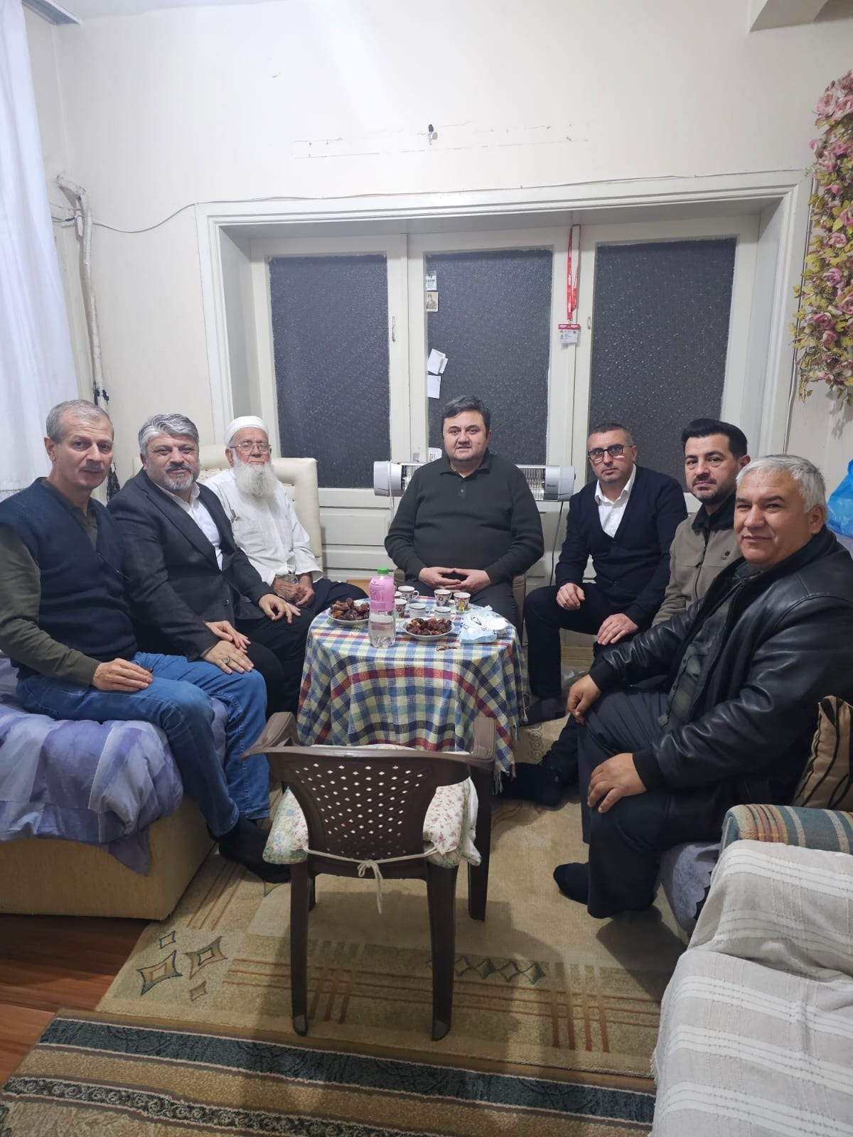 Ak Partinin 17 Ilce Baskani Salihlide Gonul Sofralarina Konuk Oldu (9)
