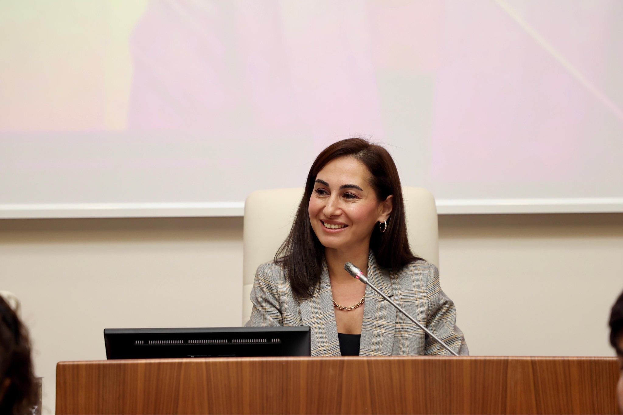 Ak Parti’ye Geçen Gürzel’den Ihale Iddialarına Sert Yalanlama! “O Tarihte Görevde Değildim” (2)