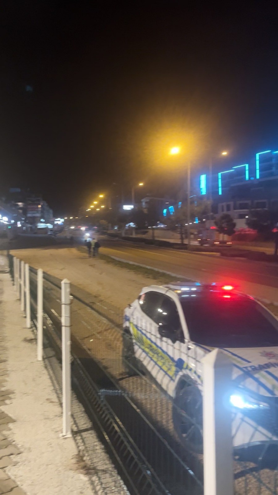 Aksam Saatlerinde Feci Kaza Defalarca Takla Atan Motosikletin Surucusu Kurtarilamadi (2)