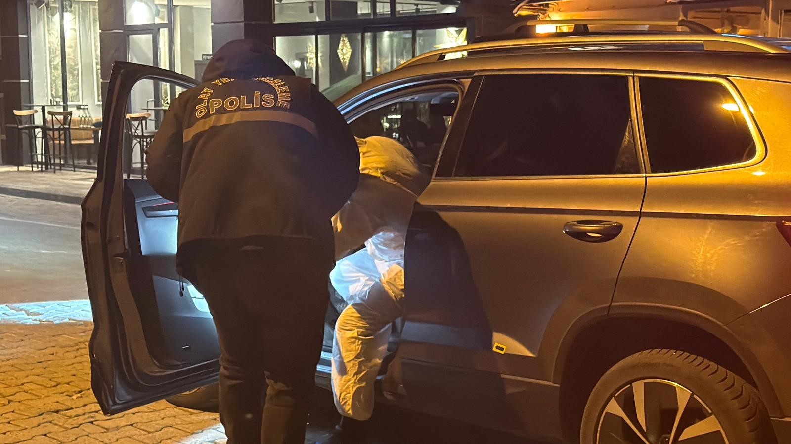 Araçta Bıçaklandı, Yol Kenarına Bırakıldı Eski Başkan Yardımcısı Öldü (8)