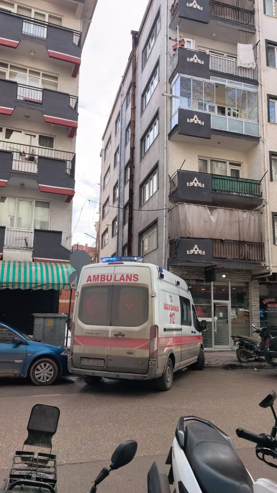 Arkadaşları Kapıyı Açtı, Acı Manzarayla Karşılaştı! 38 Yaşındaki Adam Ölü Bulundu (3)