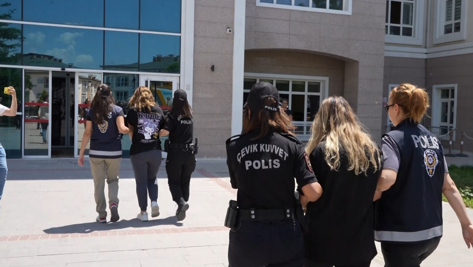 Aşk Üçgeni Aylarca Sürdü, Cinayetle Bitti! “Benim Damadım Karısını Öldürttü” (4)