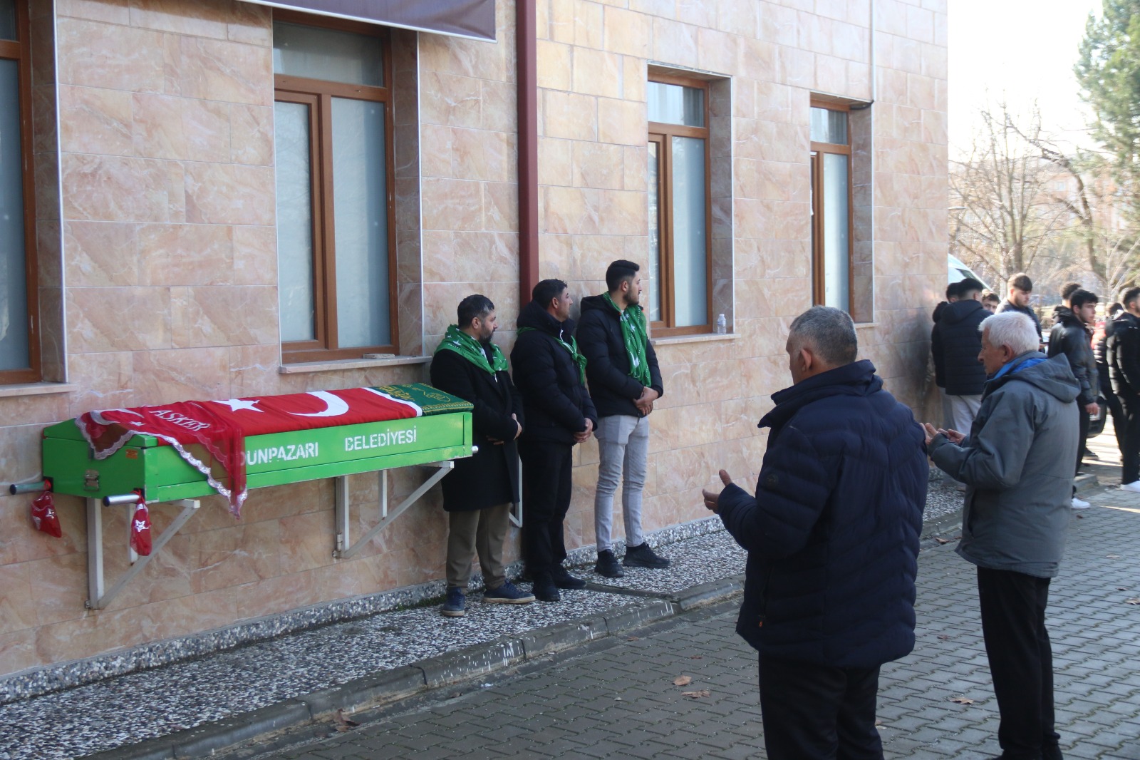 Askere Gitmeden Tabuta Girdi Eray Akyol Son Yolculuğuna Uğurlandı (6)