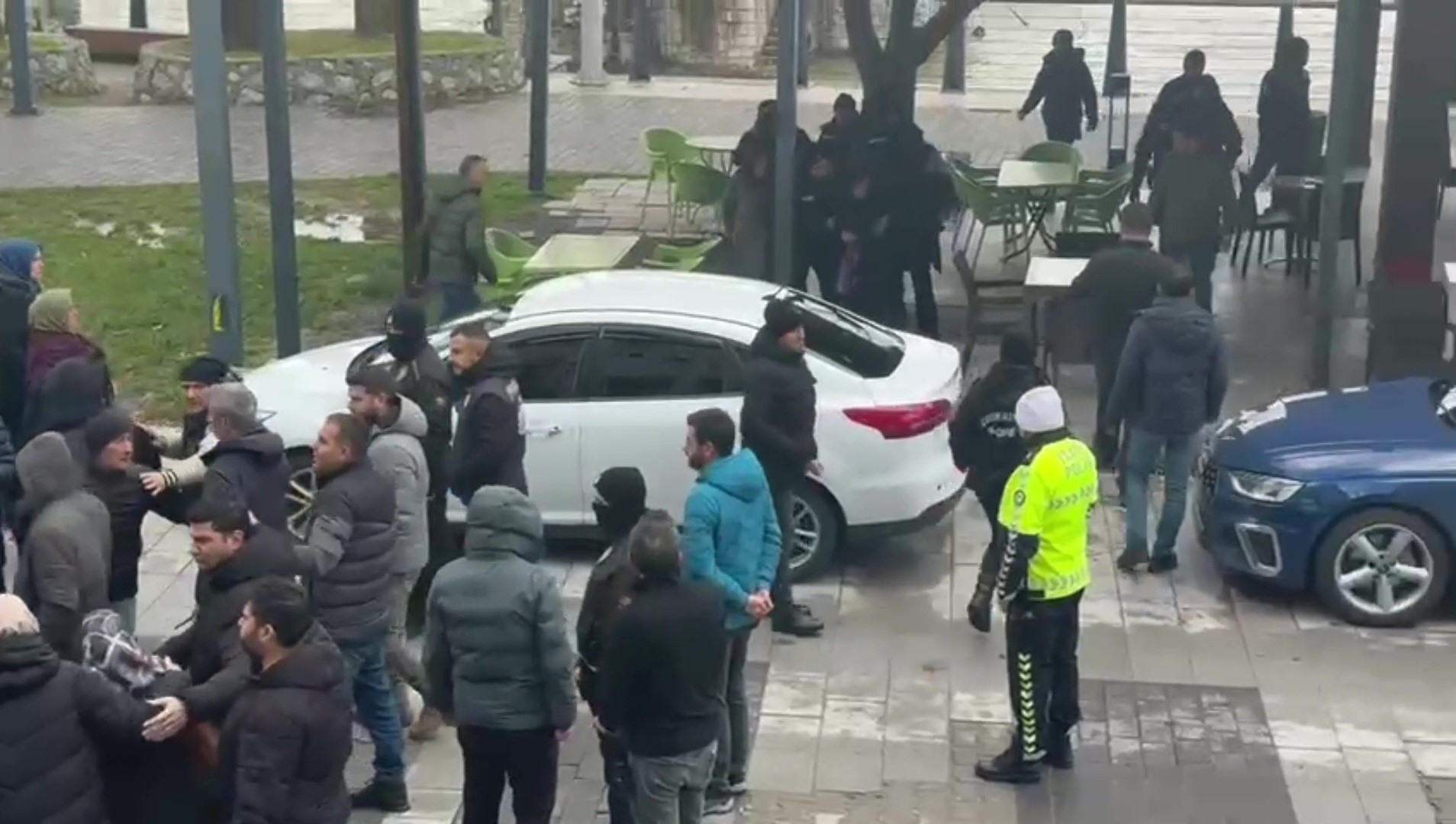 Babaanne Ve 2 Torununu Canice Öldürdü! Üçlü Cinayet Davası Ertelendi (3)