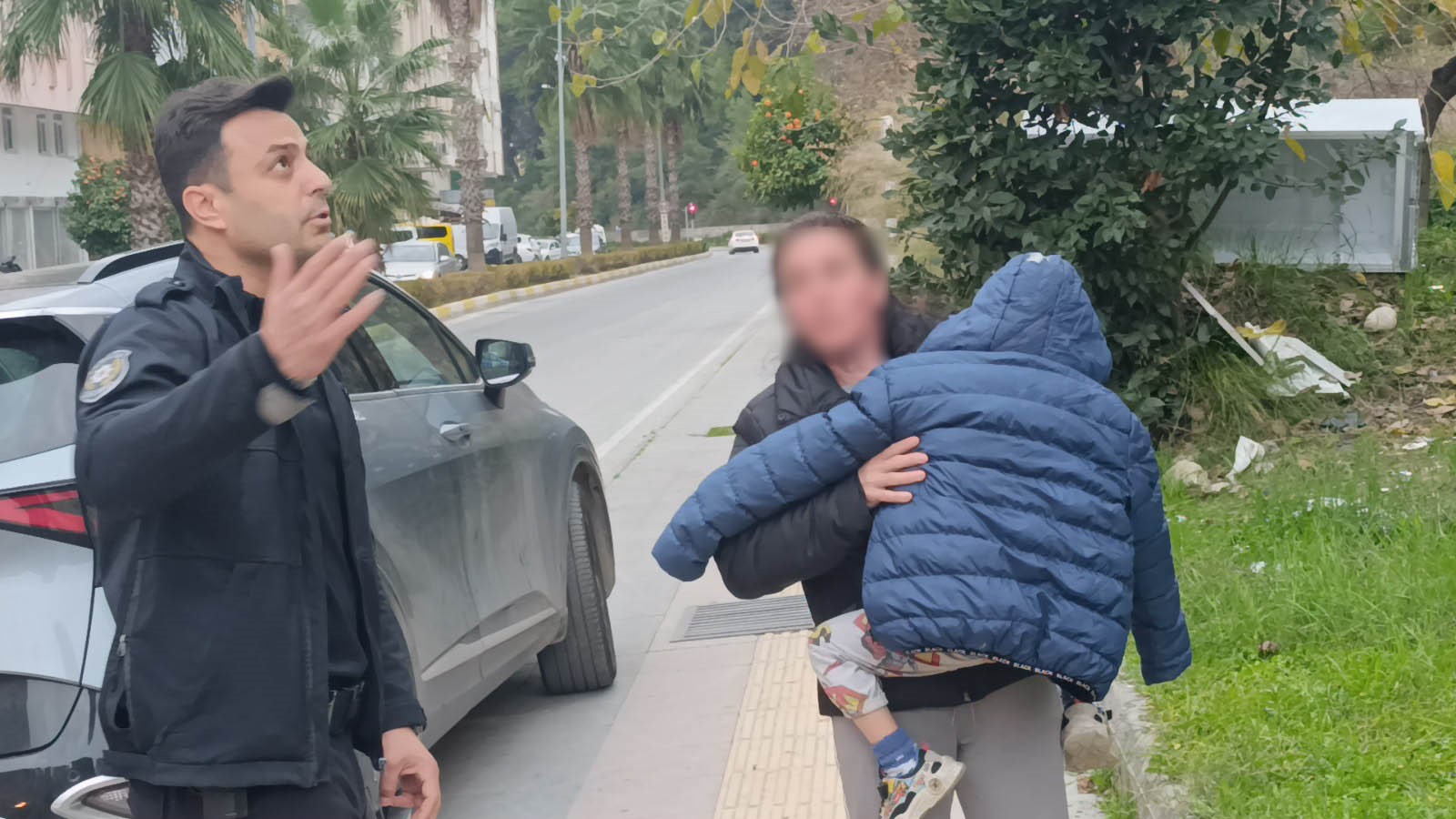 Balkondan Yardim Cigligi Yukseldi Gercek Sonradan Ortaya Cikti (2)