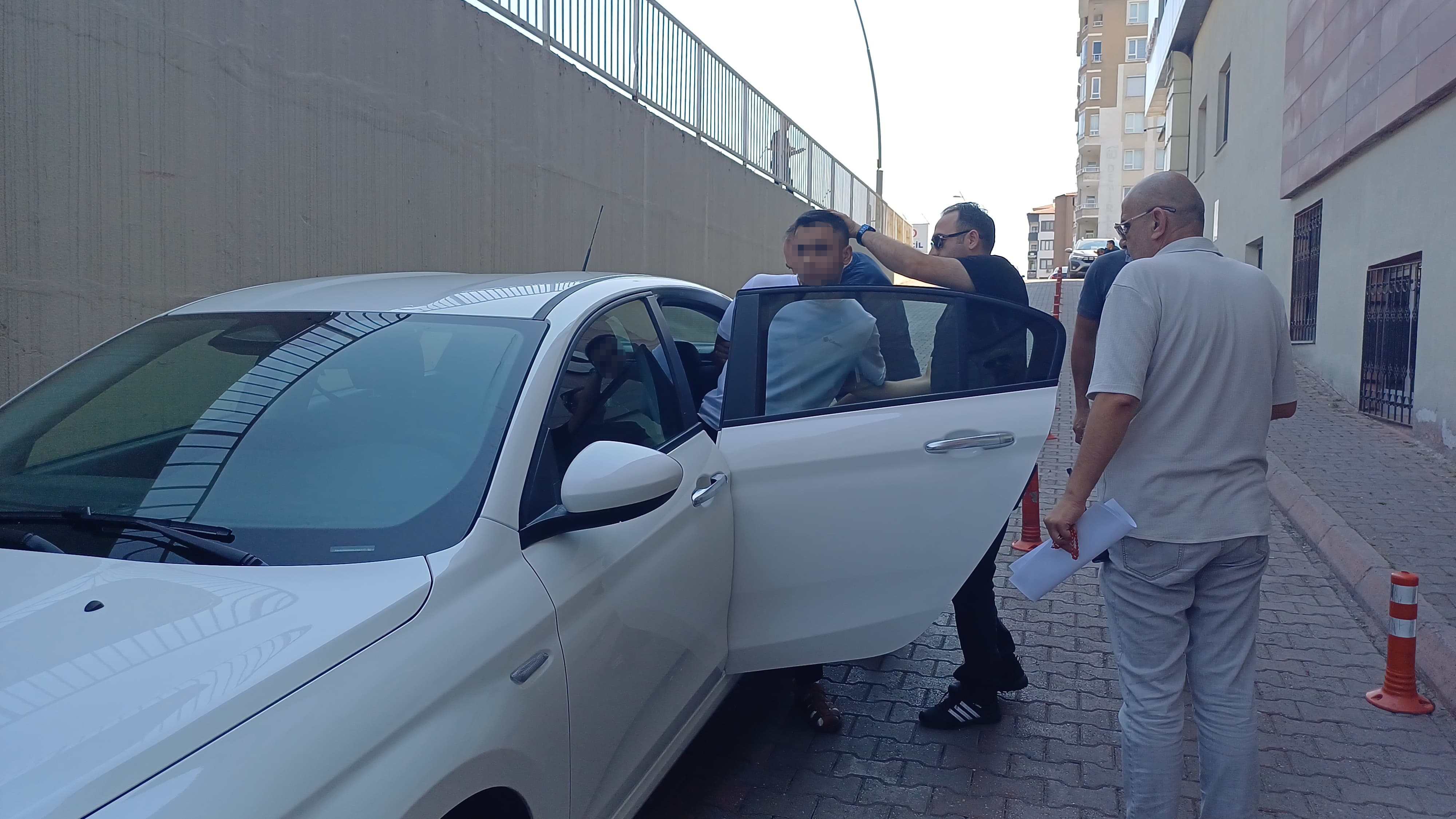 “Bana Cani Diyorlar” Diyen Sanık, Cezaevindeki Kardeşini Işaret Etti (4)