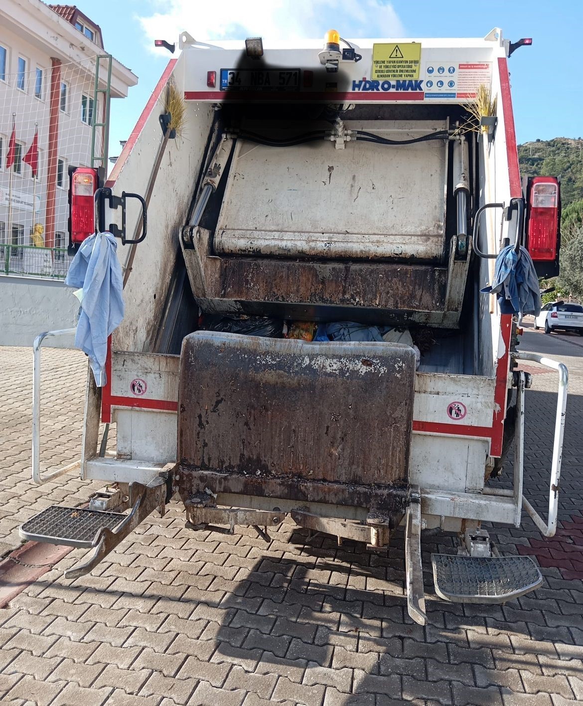 Belediye Kamyonu Can Aldı 68 Yaşındaki Kadın Kurtarılamadı (3)