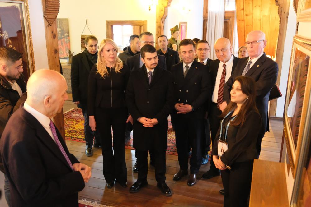 Belediyeler Birligi Encumen Toplantisina Baskan Okuzcuogluda Katildi (2)