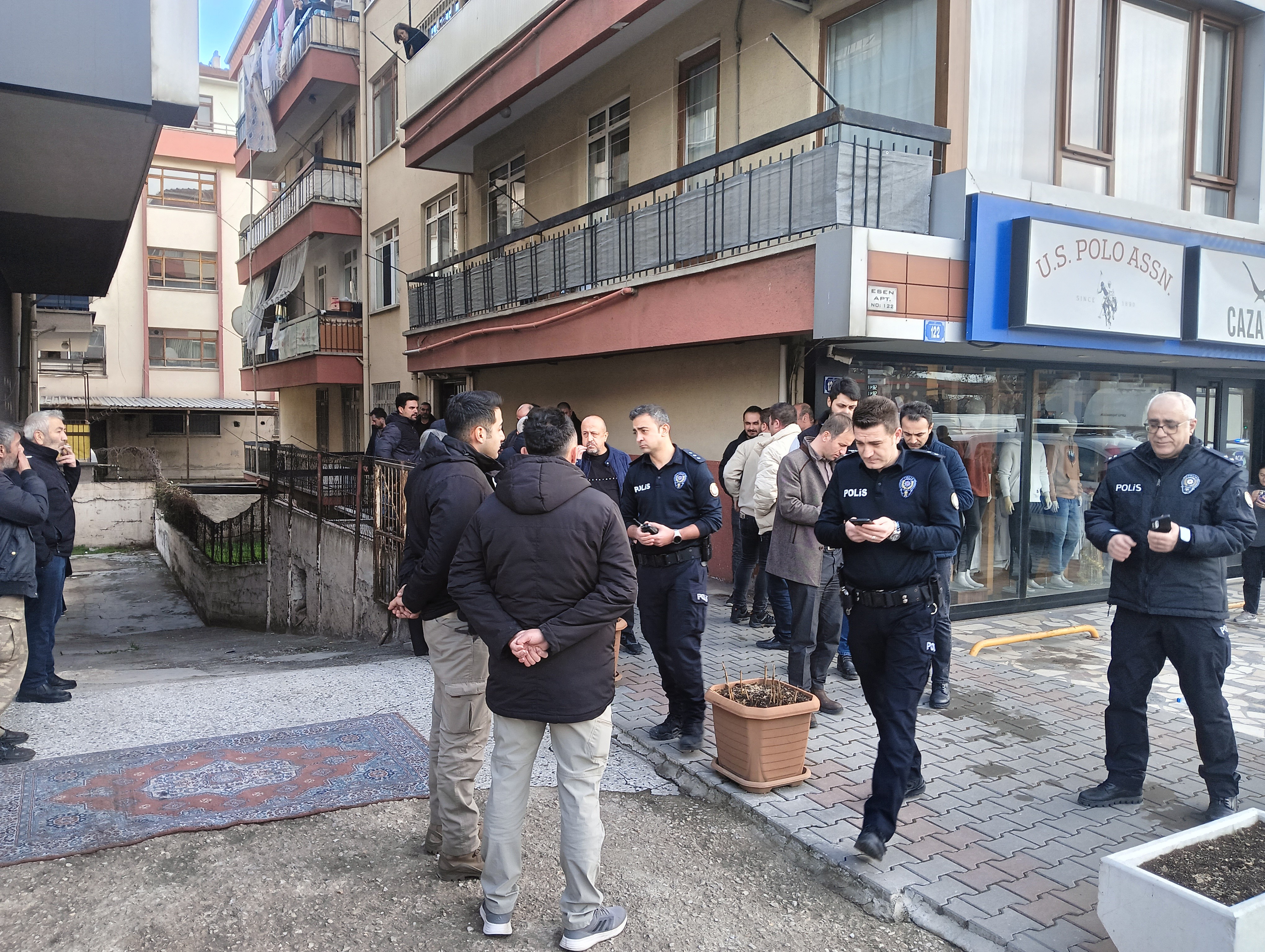 Bir Aile Daha Yıkıldı, Barışma Isteği Kanlı Bitti! Eski Koca Kurşun Yağdırdı, Iki Can Gitti (6)