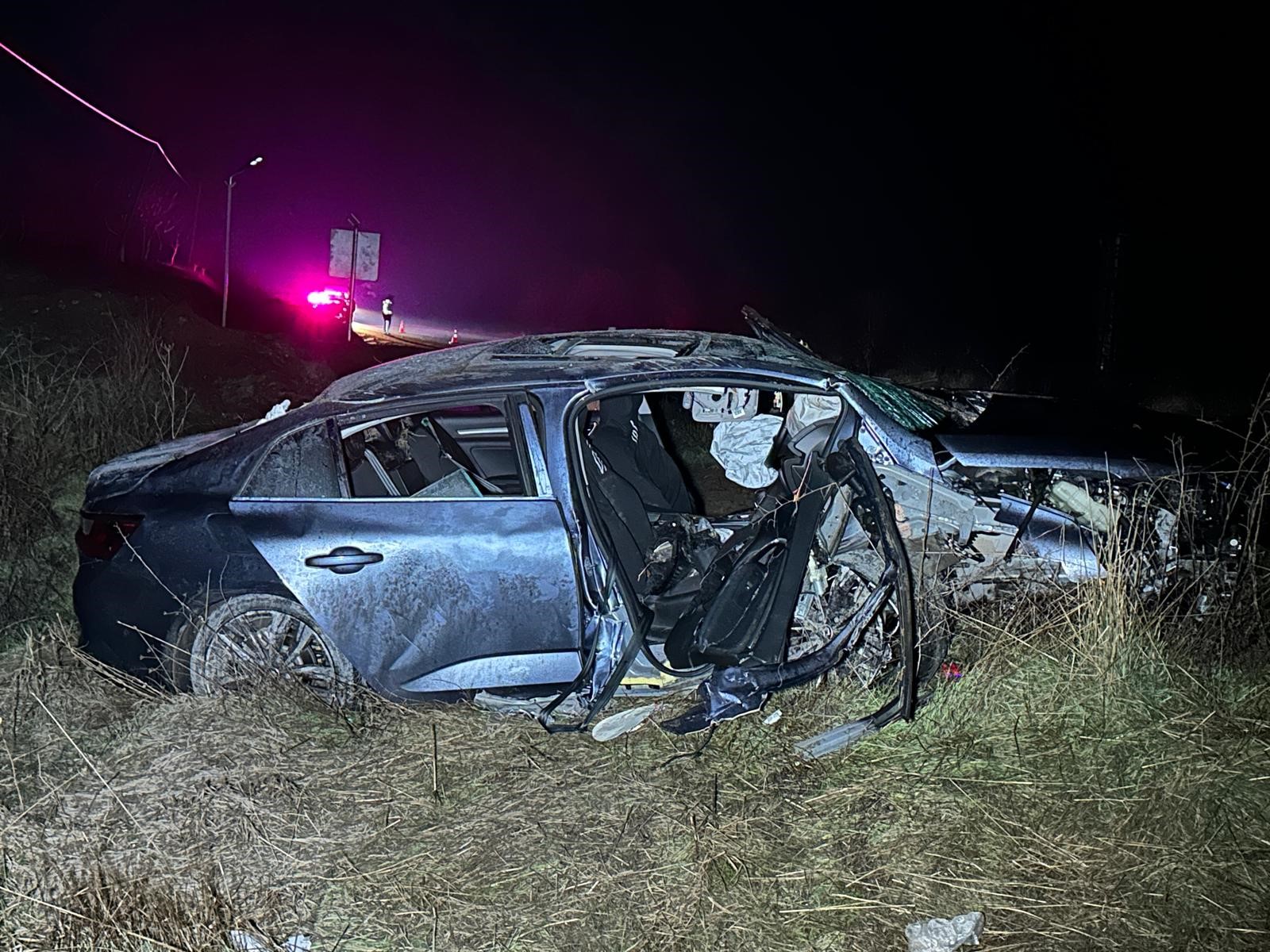 Bir Anlık Hata, Geri Dönüşü Olmayan Son! Şarampole Uçan Araçta 1 Kişi Öldü (7)