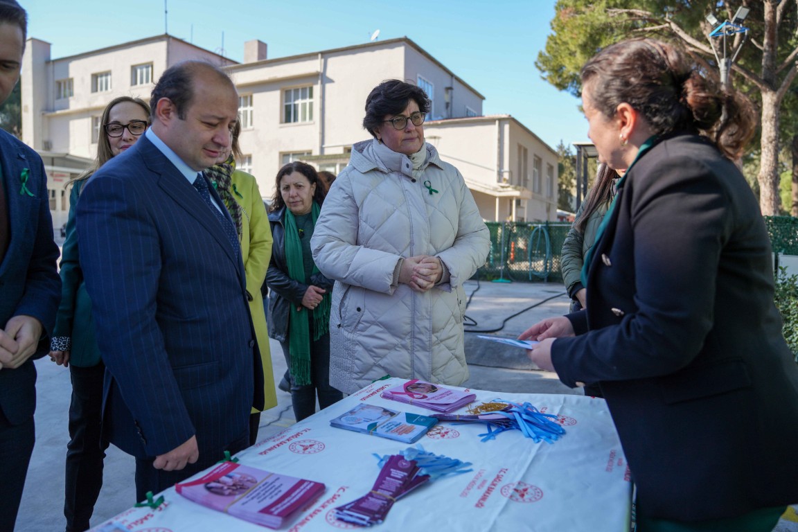 Bir Arac Binlerce Hayat Manisada Kanserle Mucadelede Yeni Donem (2) (Orta)
