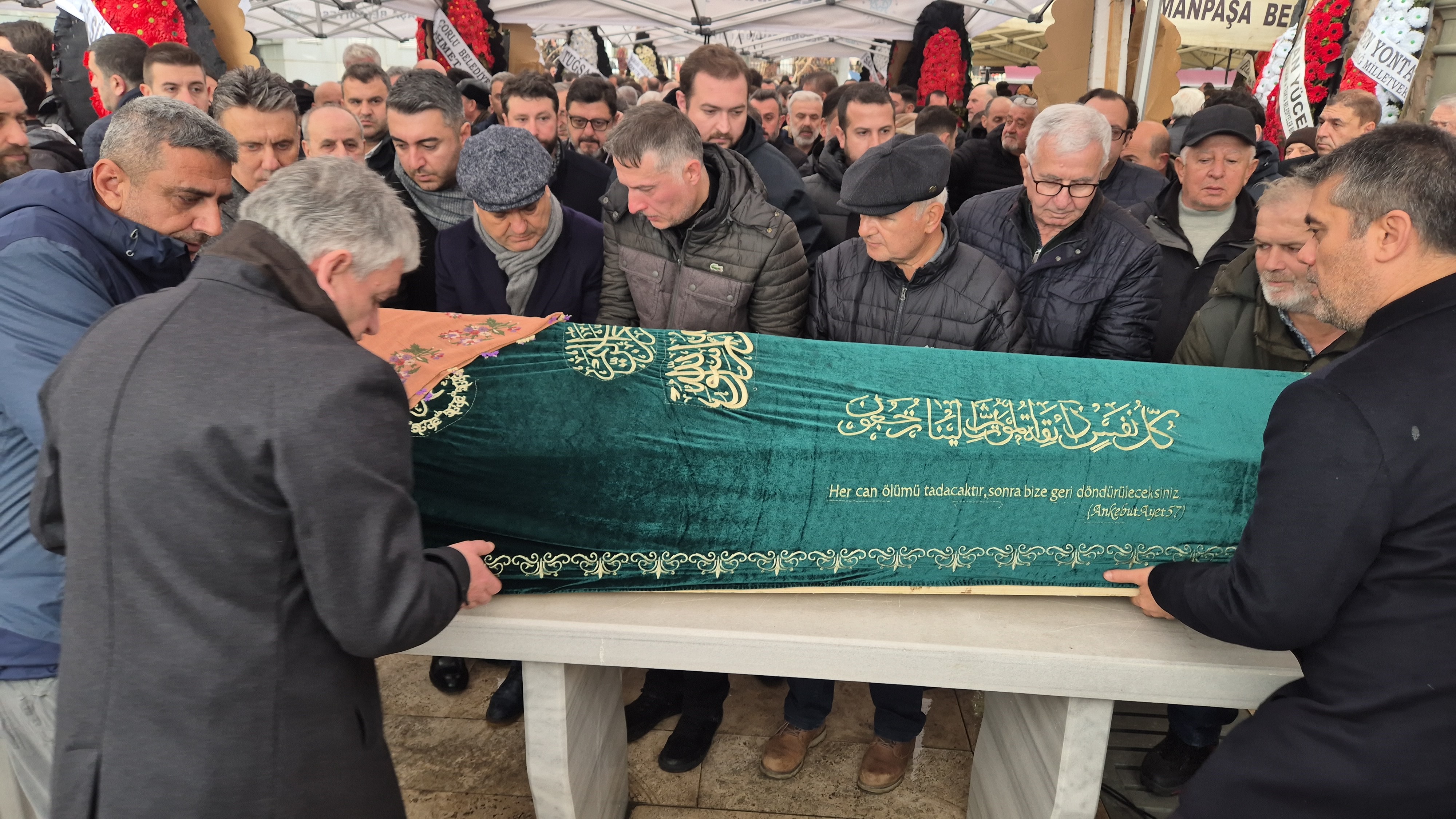 Bogazini Kesip Evi Atese Vermisti Katili Yegeni Cikti (1)-2