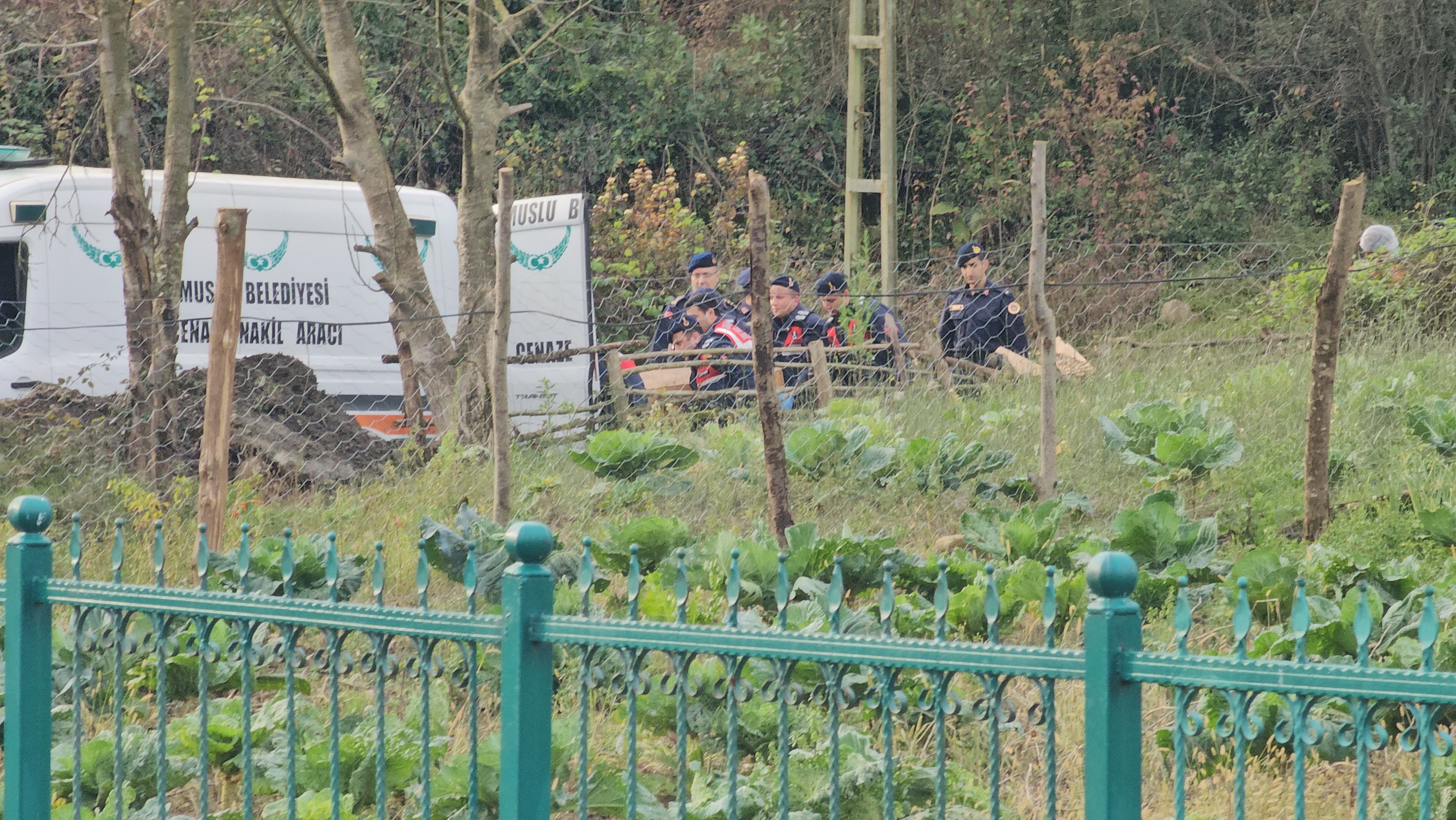 Boşanma Aşamasındaki Damat Dehşeti Anne Ve Kız Sokak Ortasında Katledildi (6)