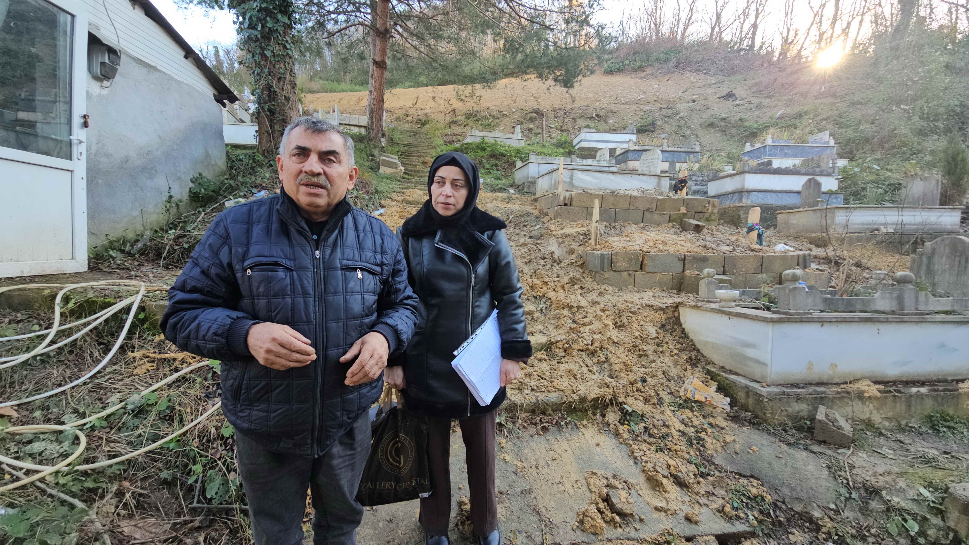 Boşanma Aşamasındaki Damat Dehşeti Anne Ve Kız Sokak Ortasında Katledildi (9)