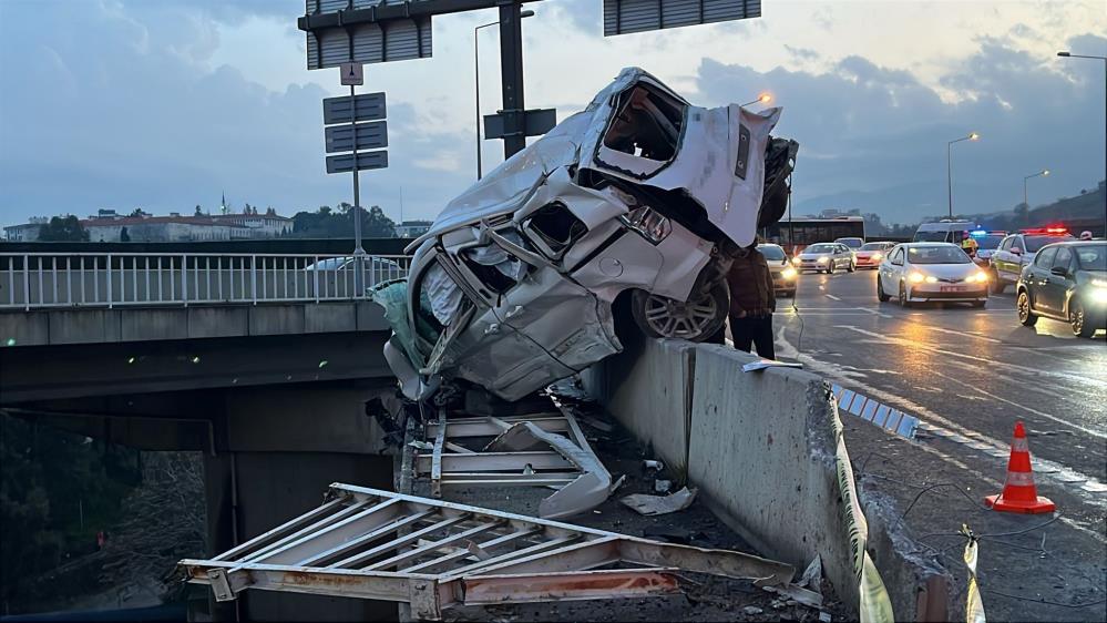 Bu Goruntuler Soke Etti Freni Bosalan Kamyon Dehset Sacti (3)