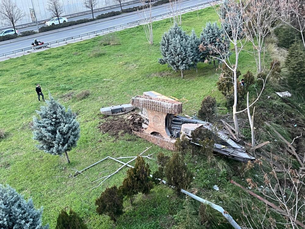 Bu Goruntuler Soke Etti Freni Bosalan Kamyon Dehset Sacti (4)