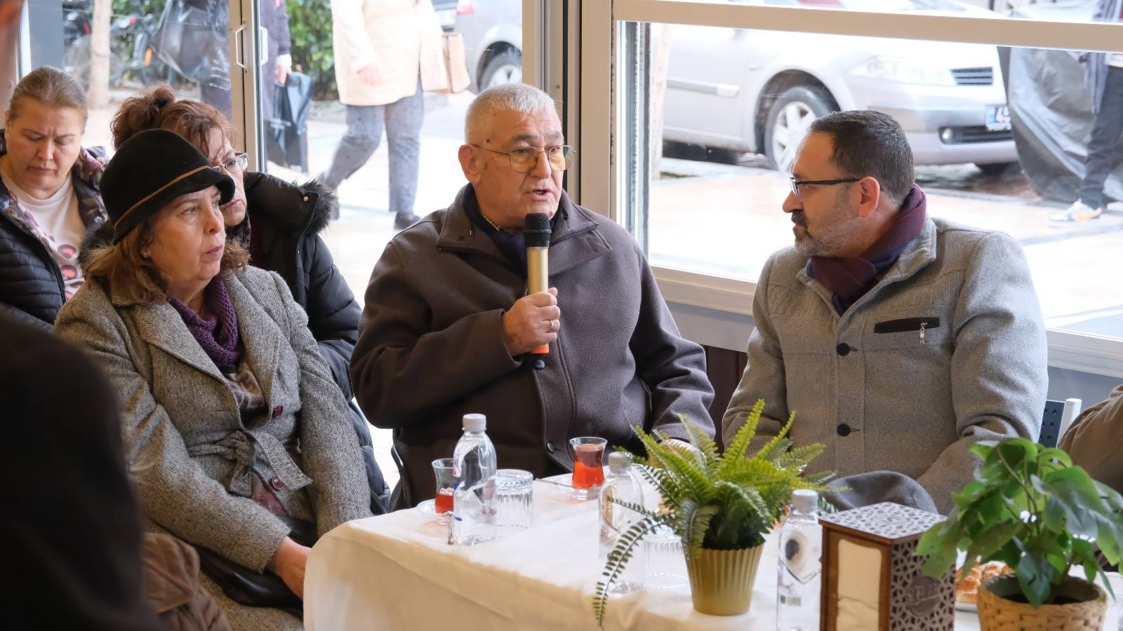 C U M H U R İ Y E T4