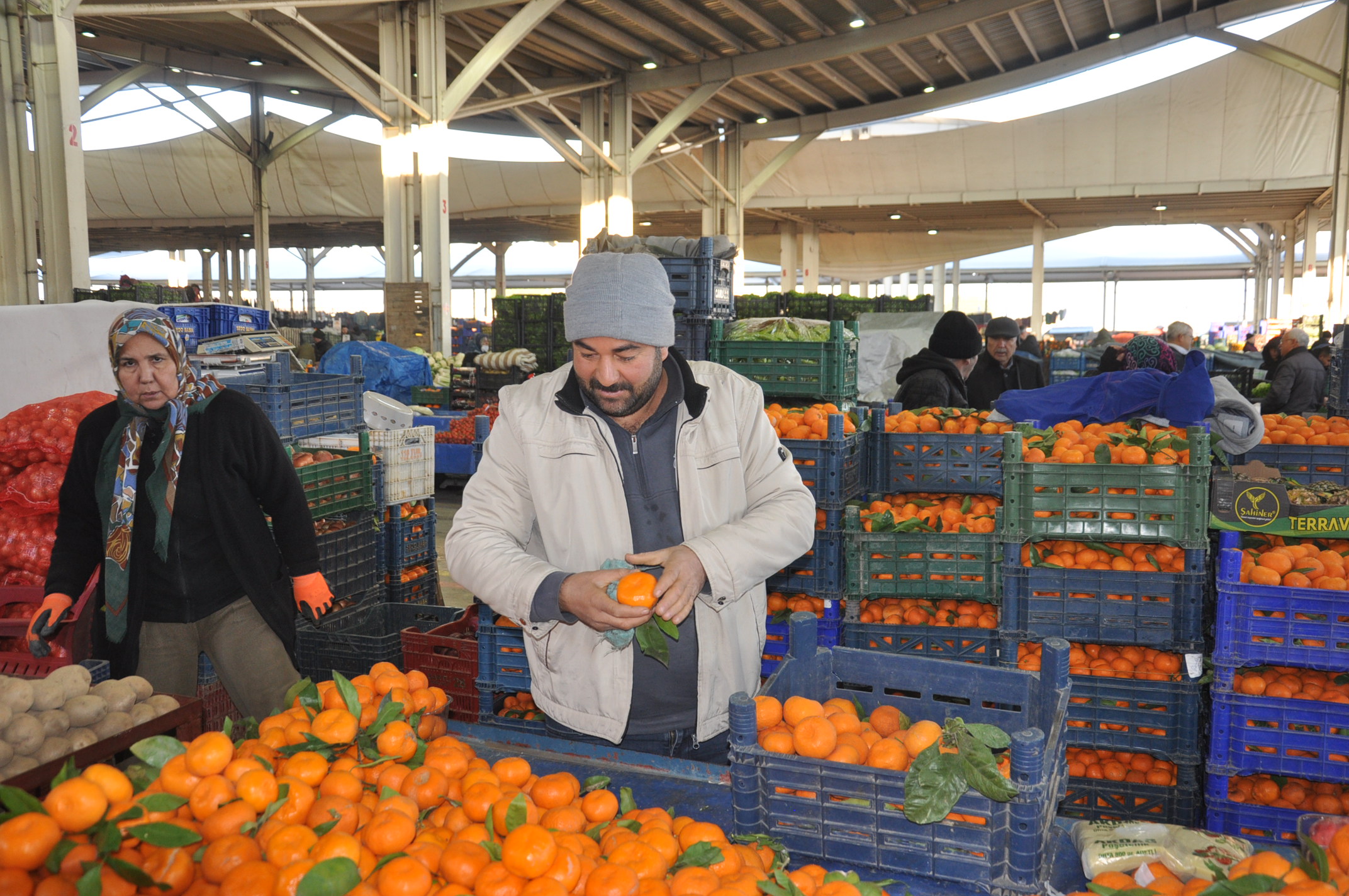 Çarşamba Pazarı Salihli Pazar Yeri (1)