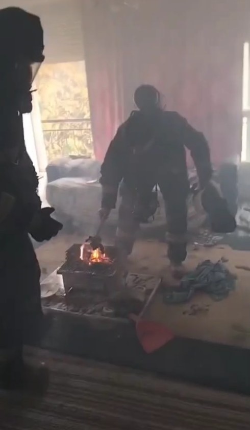 Dumanlar Yukseldi Ekipler Geldi Gercek Cok Baskaydi (2)