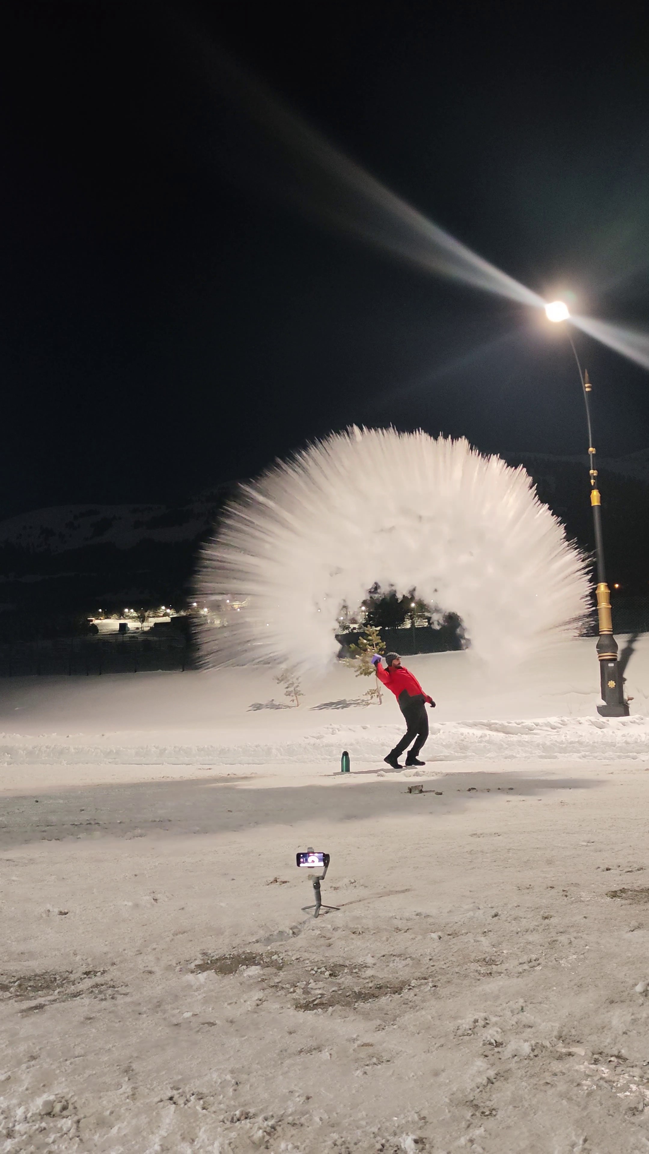Eksi 25 Derecede Görsel Şölen Kaynar Su Akımı Sosyal Medyayı Sardı (3)