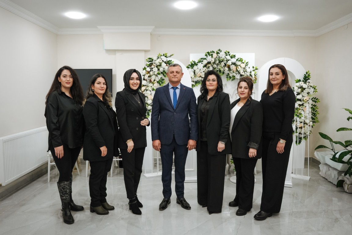 Emre Demir (2) (Orta)