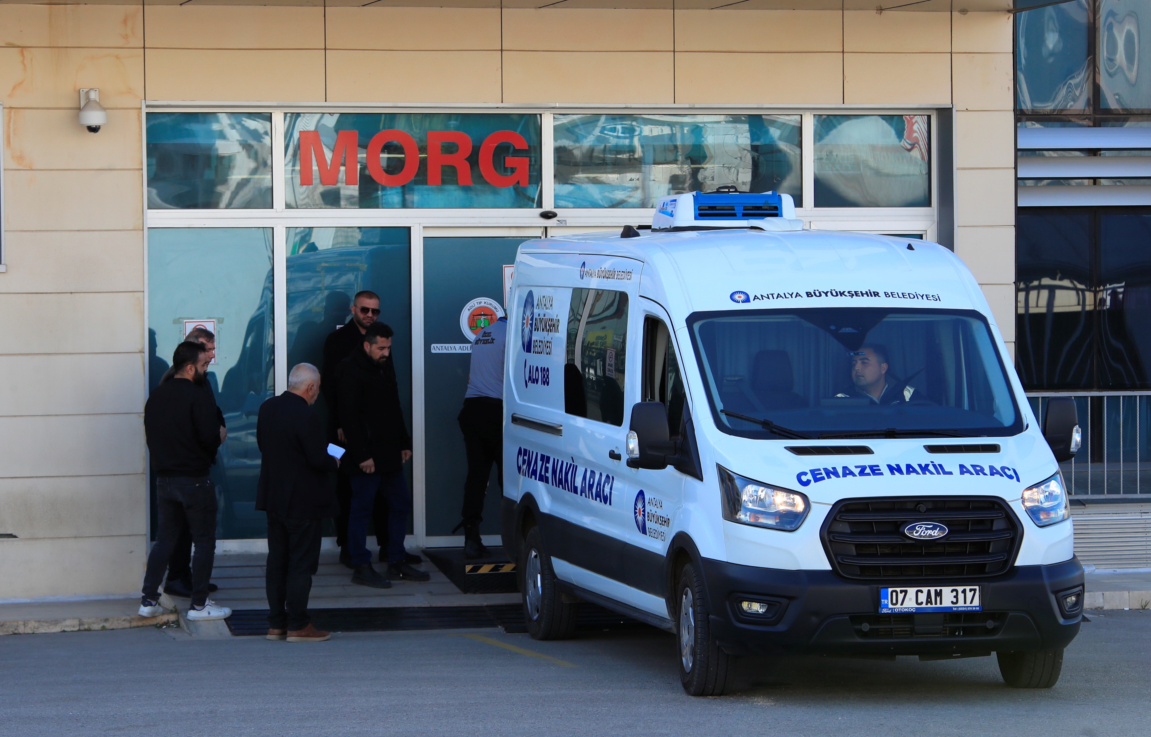 Evde Silah Sesi, Hastanede Ölüm! Yeni Evli Kadın Başından Vurularak Öldü (5)