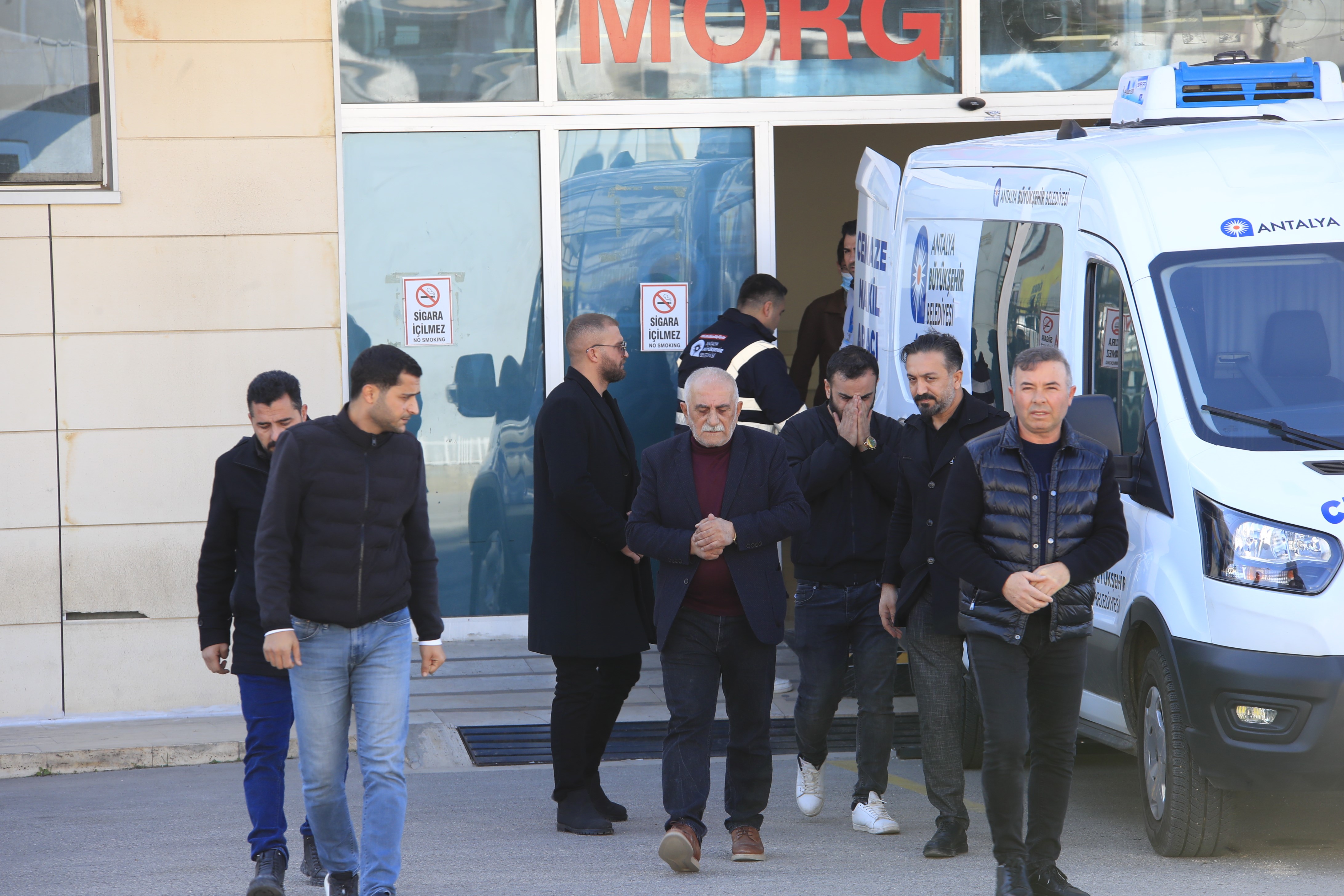 Evde Silah Sesi, Hastanede Ölüm! Yeni Evli Kadın Başından Vurularak Öldü (9)