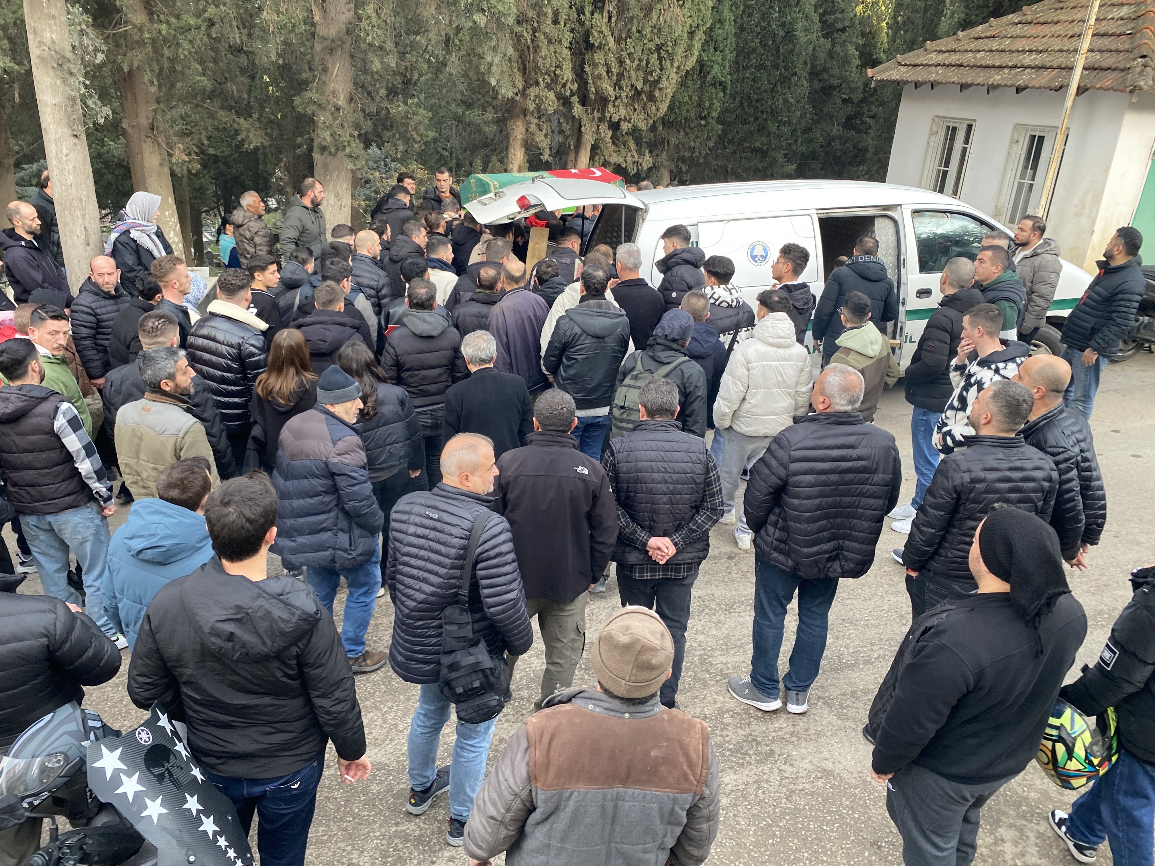 Fedakarlığın Bedeli Canı Oldu Kahraman Efe’ye Gözyaşlarıyla Veda (3)