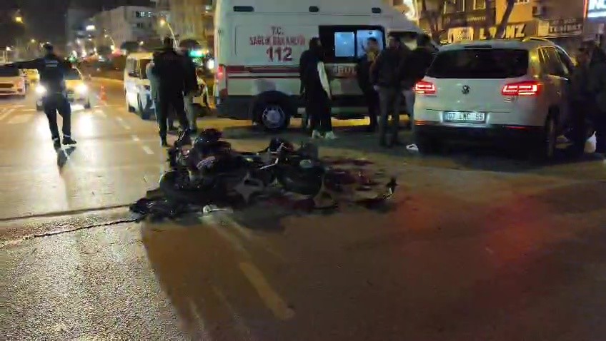 Fenomen Motosikletçinin Acı Sonu! Kaskını Sevgilisine Verdi, Korkunç Kazada Öldü (10)