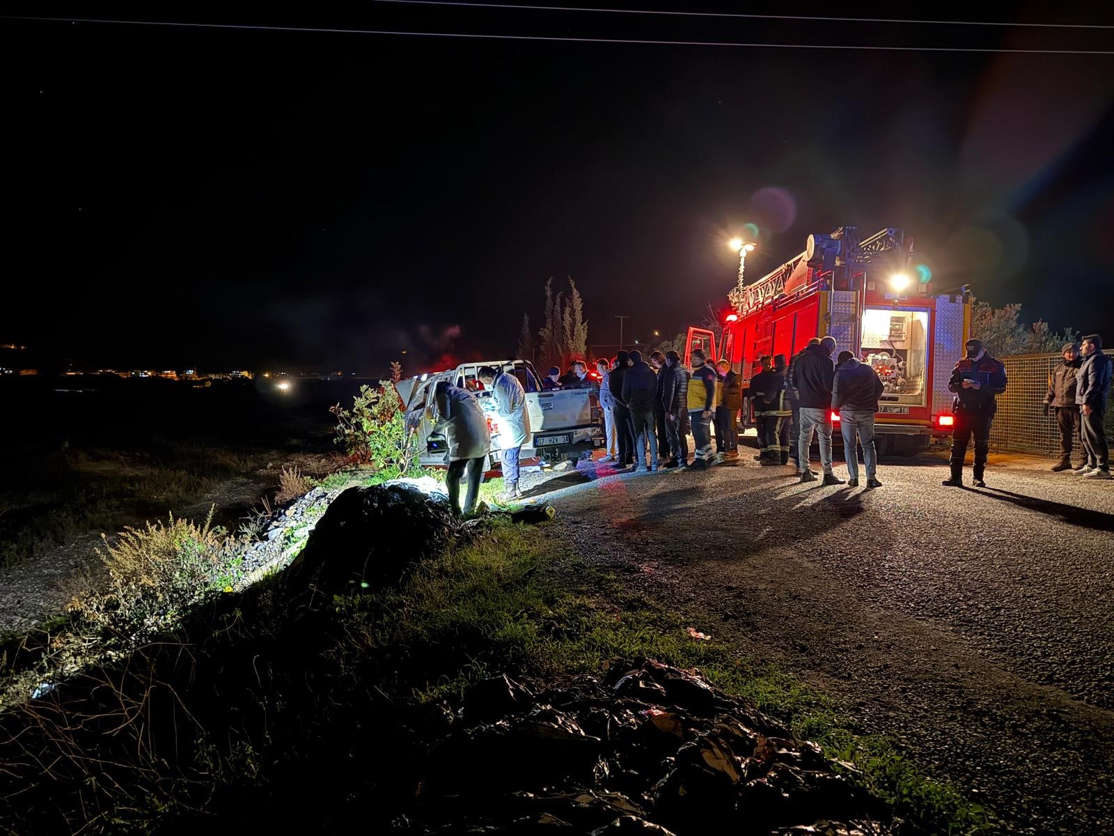 Gece Yarısı Dehşet! Araç Içinde Yanarak Can Verdi (4)
