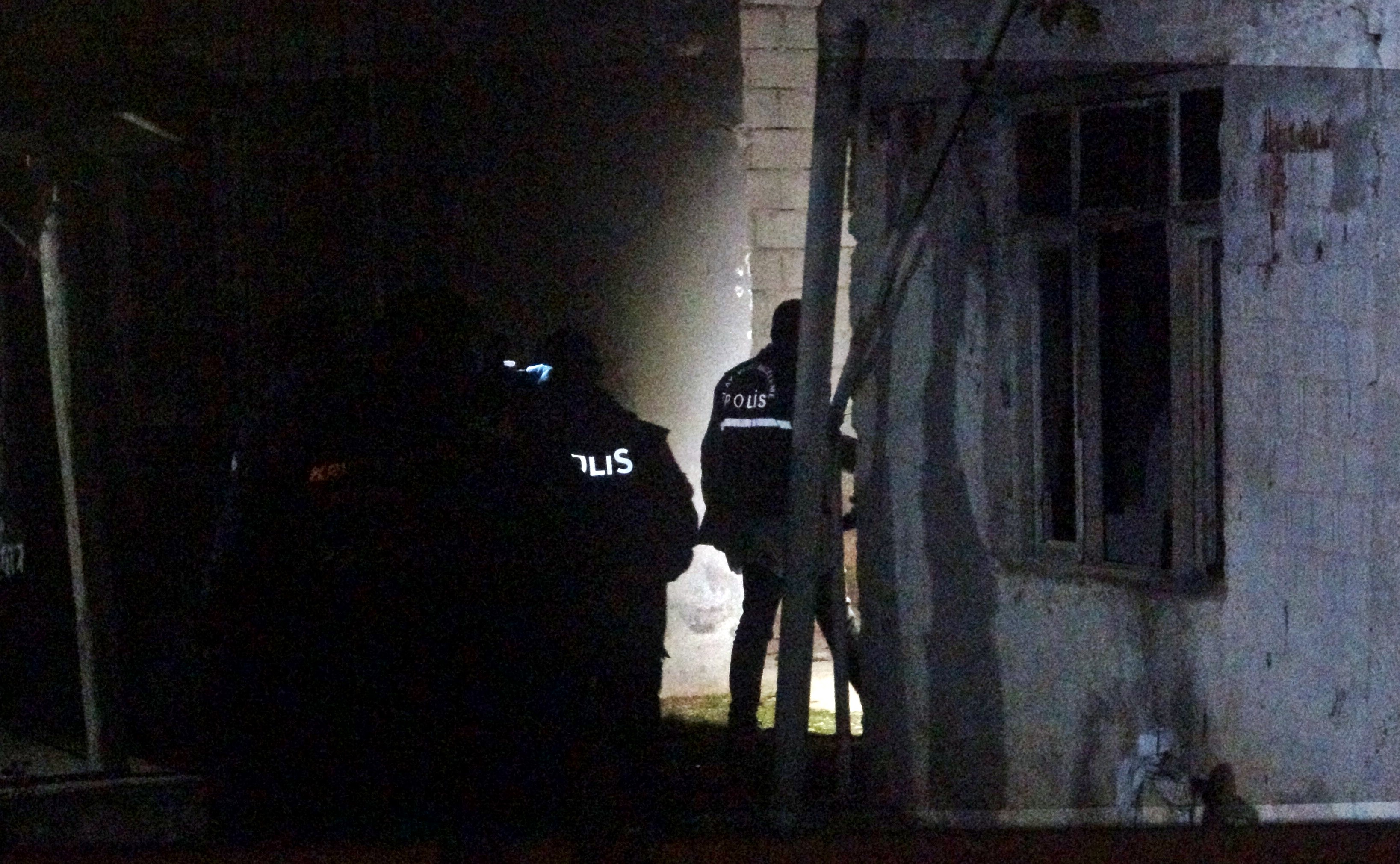 Gece Yarısı Facia Gecekonduda Ölümle Biten Yangın (3)