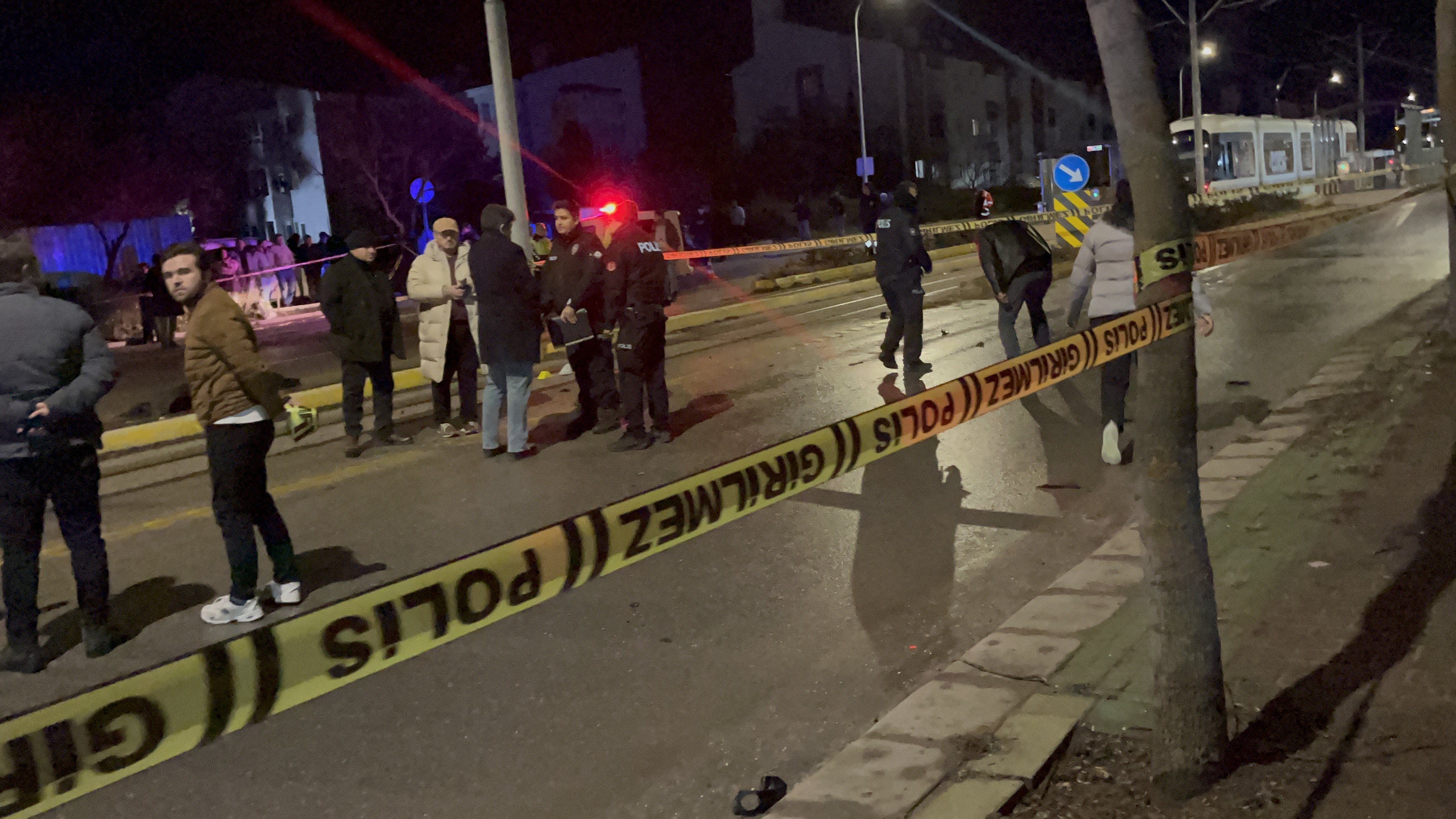 Gençlerin Yarışı Ölüm Saçtı Korkunç Kazada 3 Kişi Öldü (10)