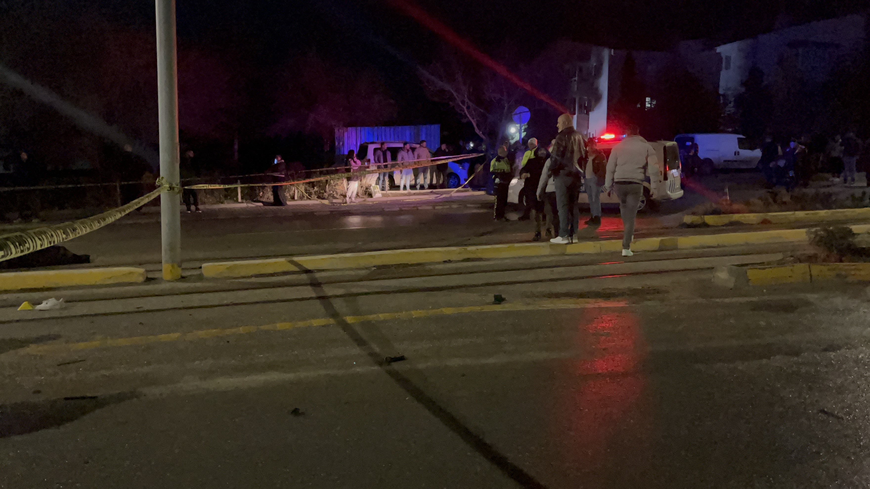 Gençlerin Yarışı Ölüm Saçtı Korkunç Kazada 3 Kişi Öldü (9)