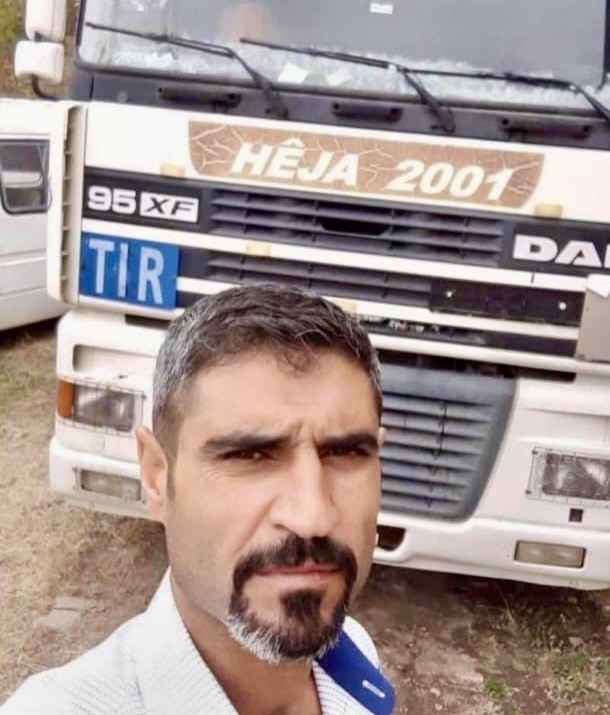 Hastaneden Acı Haber Geldi! Tırın Çarptığı Adam Kurtarılamadı (2)