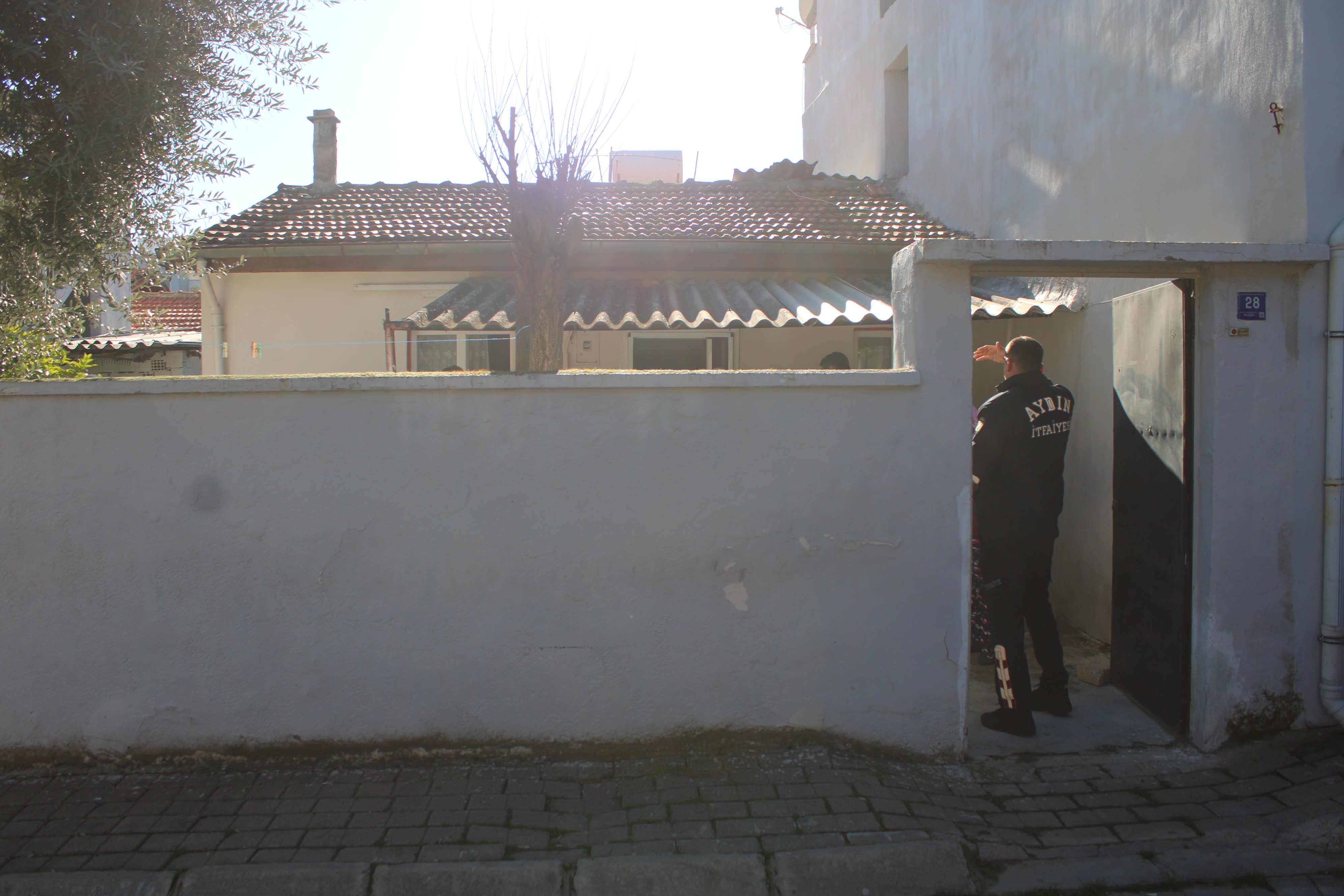 Iki Gun Haber Alinamadi Gercek Kapi Acilinca Ortaya Cikti (2)