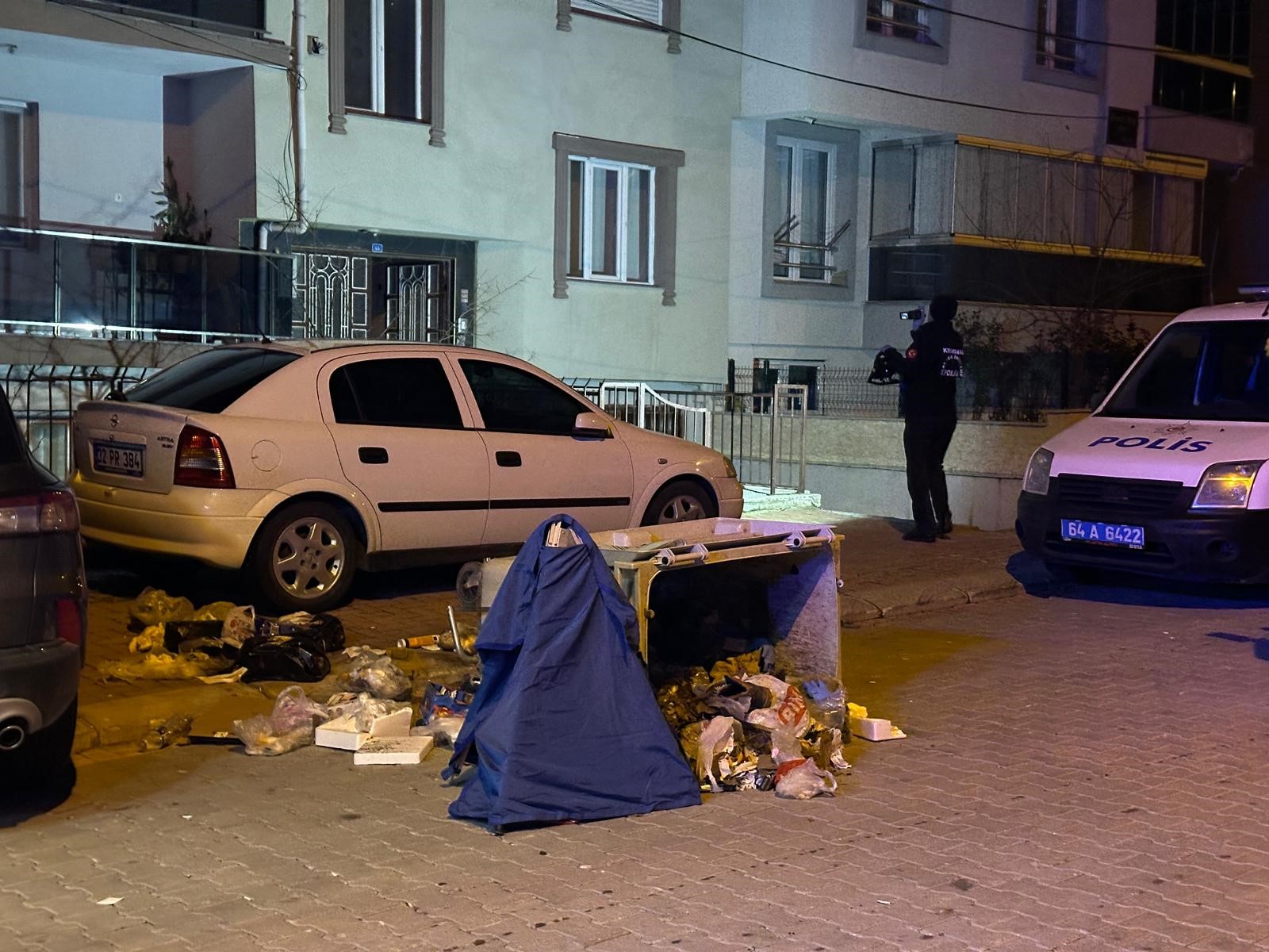 İnsanlık Dışı Olay Yeni Doğan Bebek Poşet Içinde Çöpte Bulundu (10)