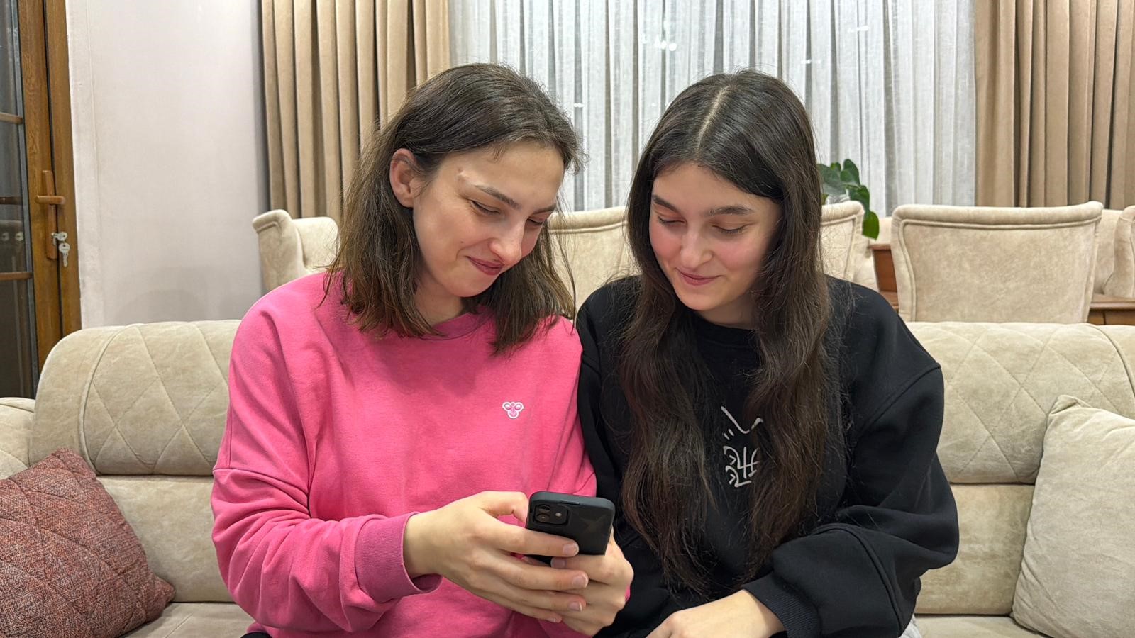 Iphone’da Güvenlik Tartışması 11 Yaş Farkla Aynı Telefon Açıldı (4)