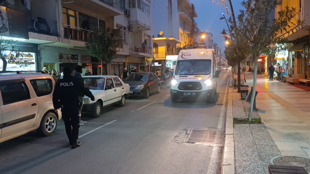 İş Için Geldiği Kentte Acı Son! Akrabasının Evinde Kalan Şahıs Merdivenlerde Ölü Bulundu (4)