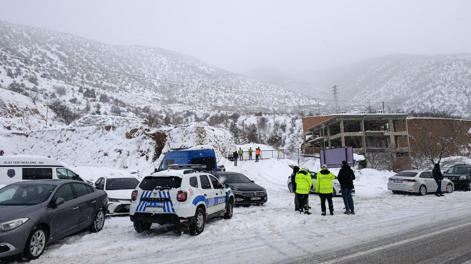 Kamu Kurumunda Şok Cinayet Mesai Arkadaşını Vurarak Öldürdü (2)