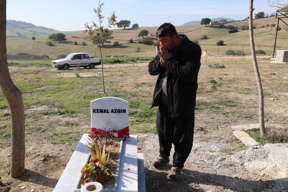 Karne Gunu Kabir Basinda Gozyasi Maganda Kursunuyla Olen Kemal Unutulmadi (2)