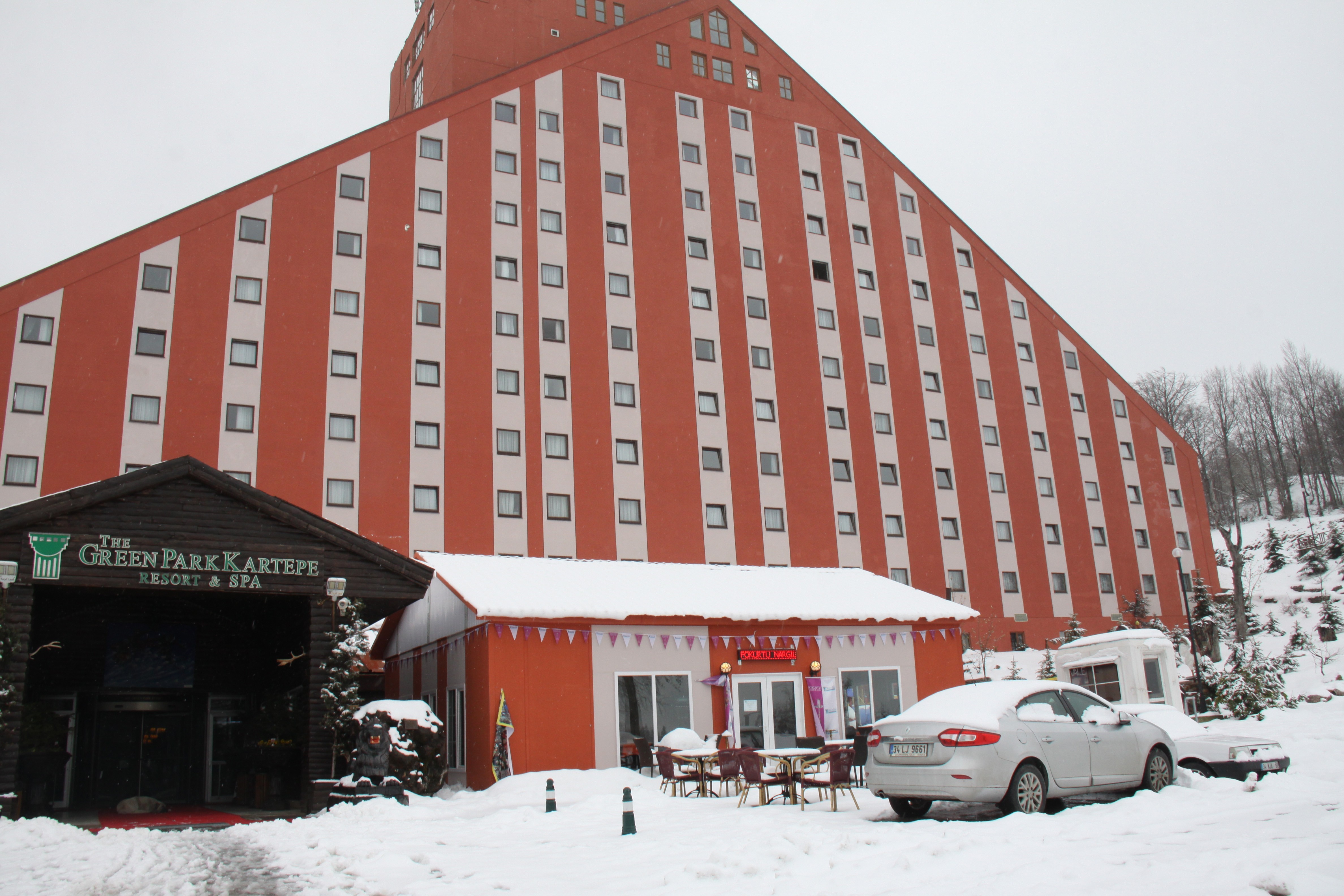 Kartalkaya Faciası Sonrası Gözler Kartepe’de The Green Park Otel Pazartesi Denetlenecek (2)