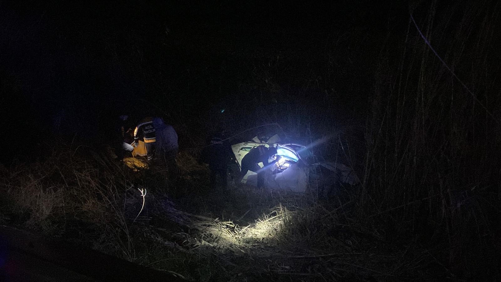 Kontrolden Çıkan Araç Bariyerleri Aştı Dere Yatağında 1 Ölü 3 Ağır Yaralı (3)