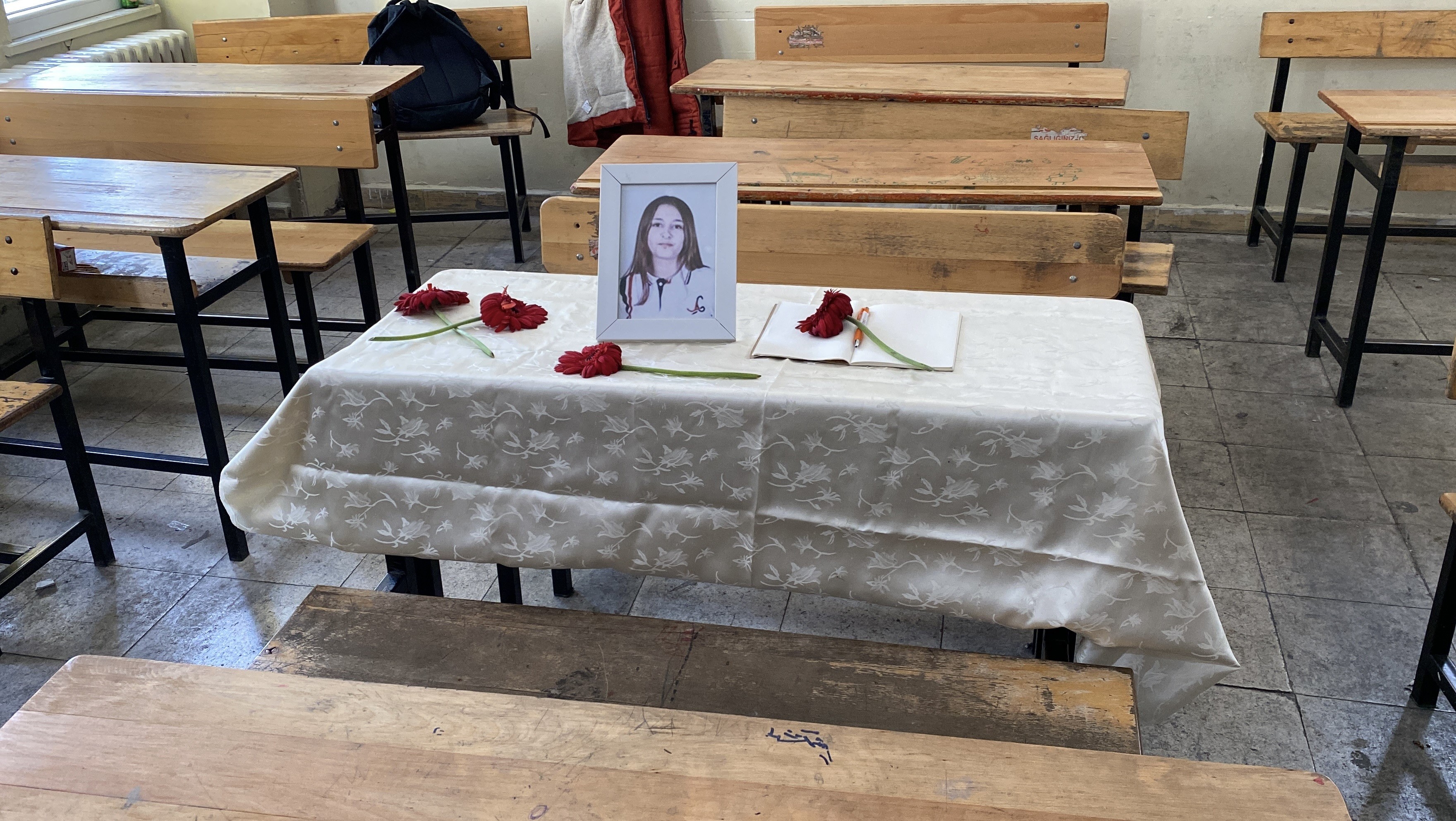 Korkunç Kazada Hayatını Kaybetti! Sınıf Arkadaşlarından Yürek Yakan Veda (7)