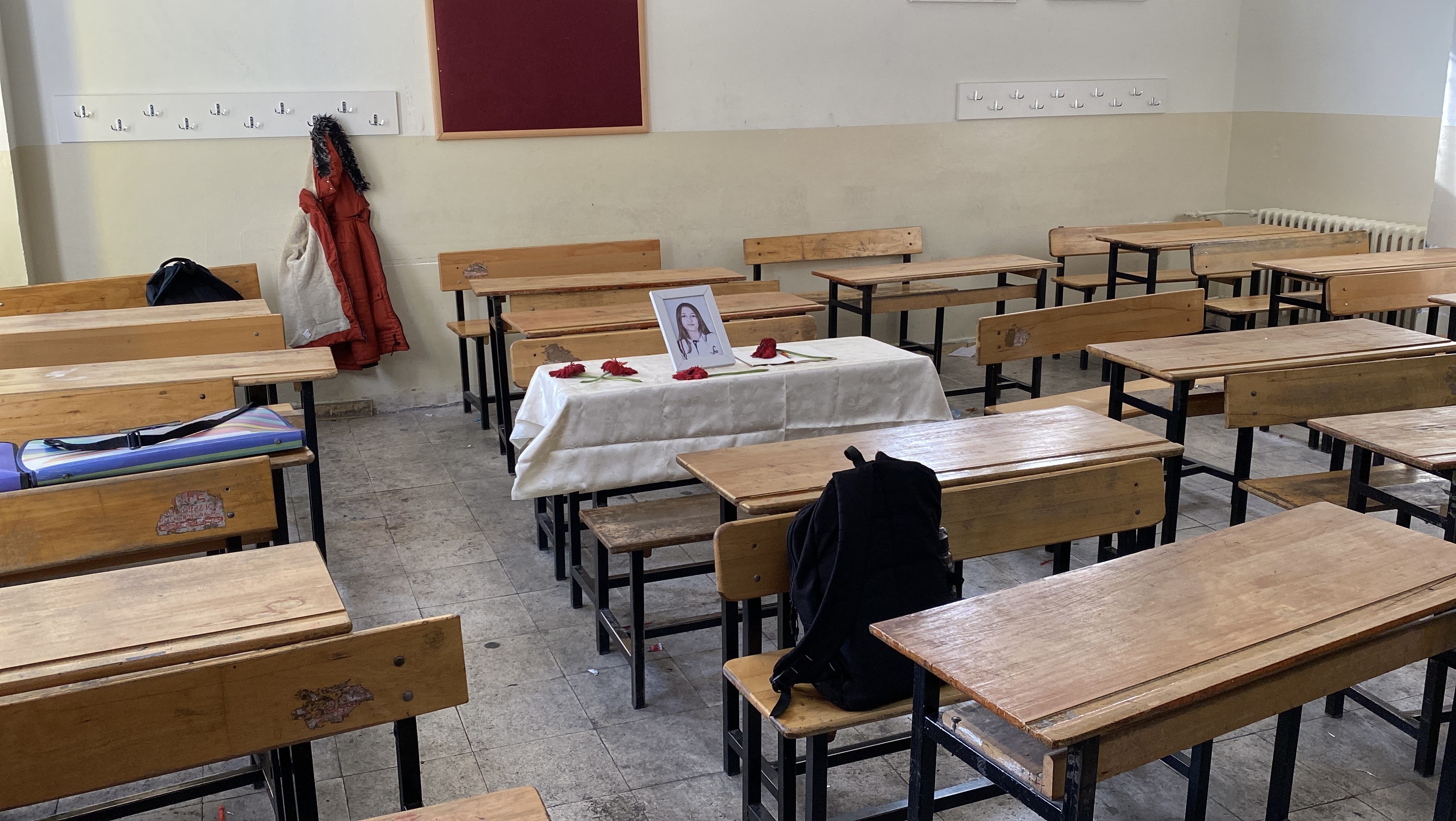 Korkunç Kazada Hayatını Kaybetti! Sınıf Arkadaşlarından Yürek Yakan Veda (8)