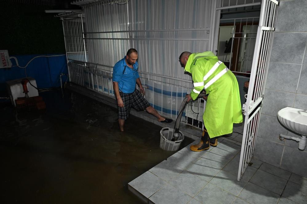 Manisa Sağanak Yağış (2)