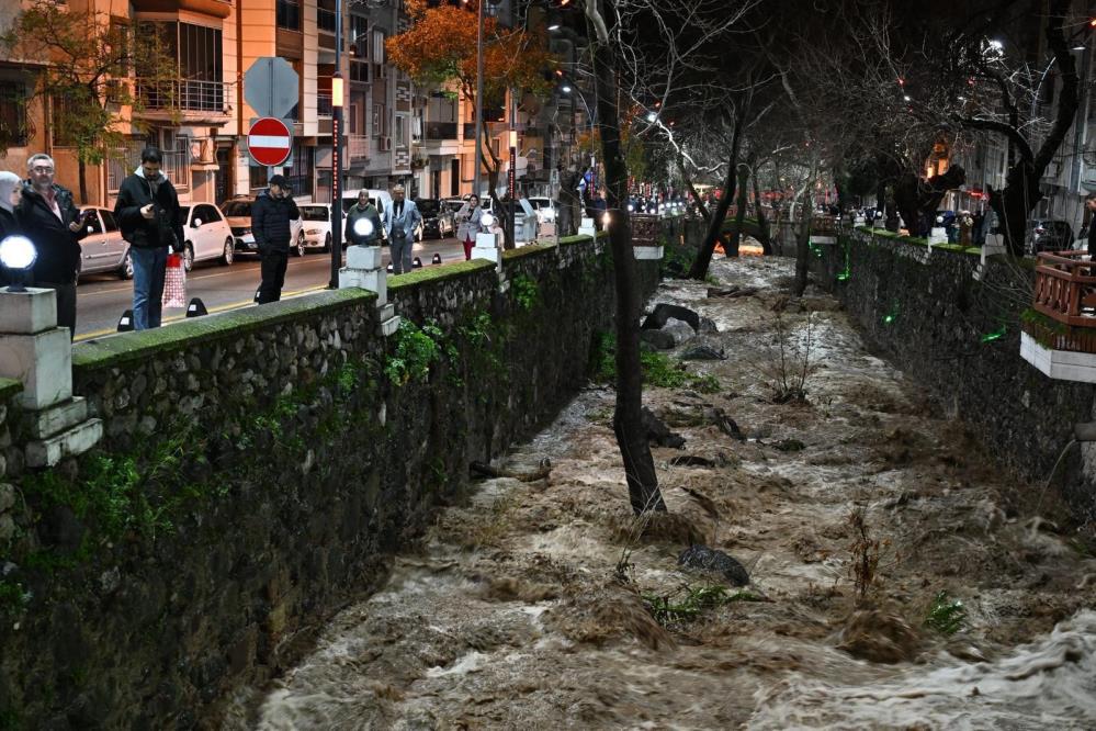 Manisa Sağanak Yağış (3)