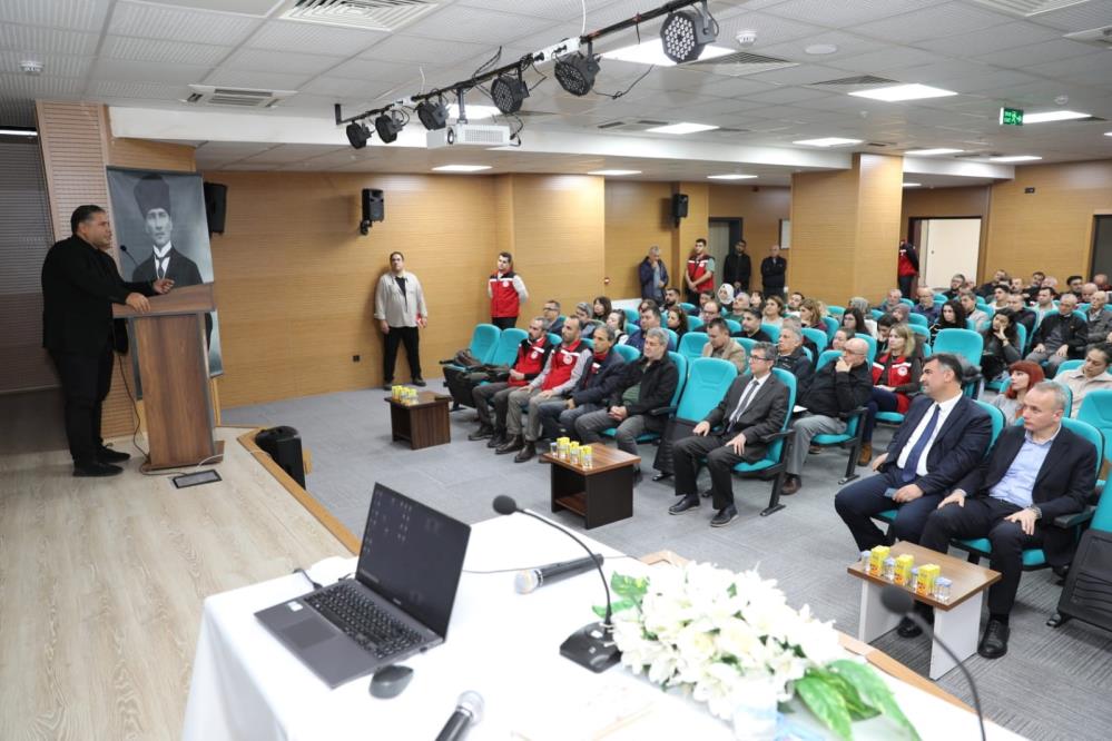 Manisada Zirai Ilac Alarmi Recetesiz Satanlara Agir Ceza Geliyor (2)